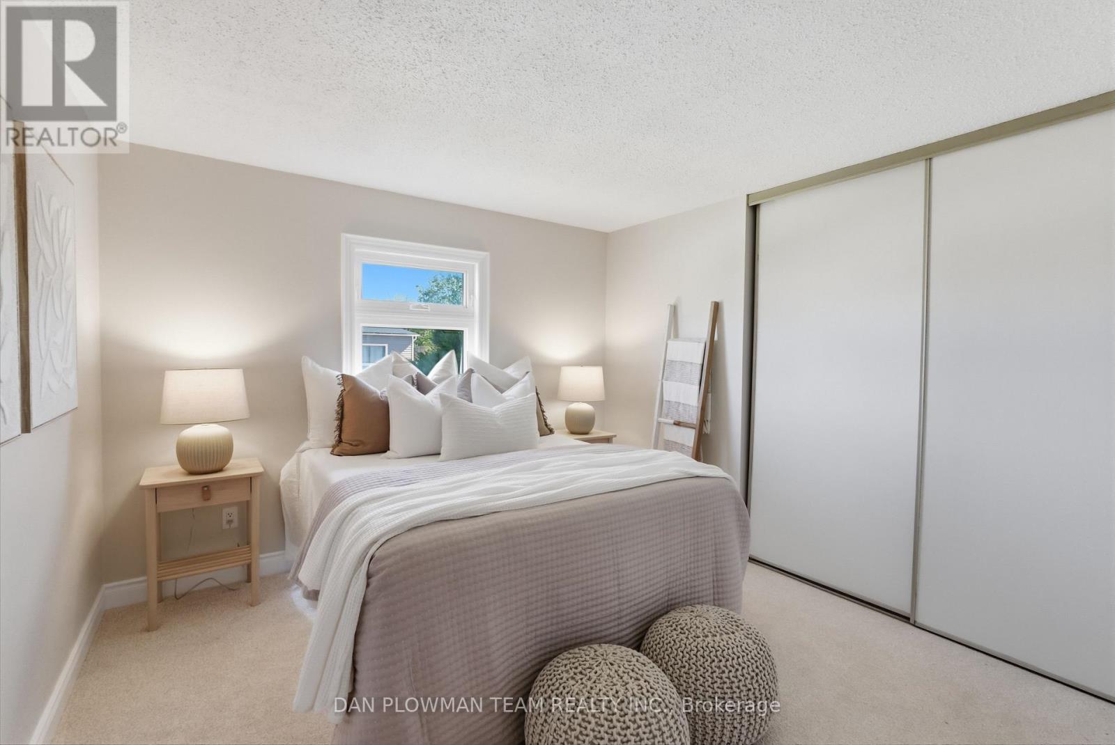 Detached at 14 HERITAGE LANE, Clarington