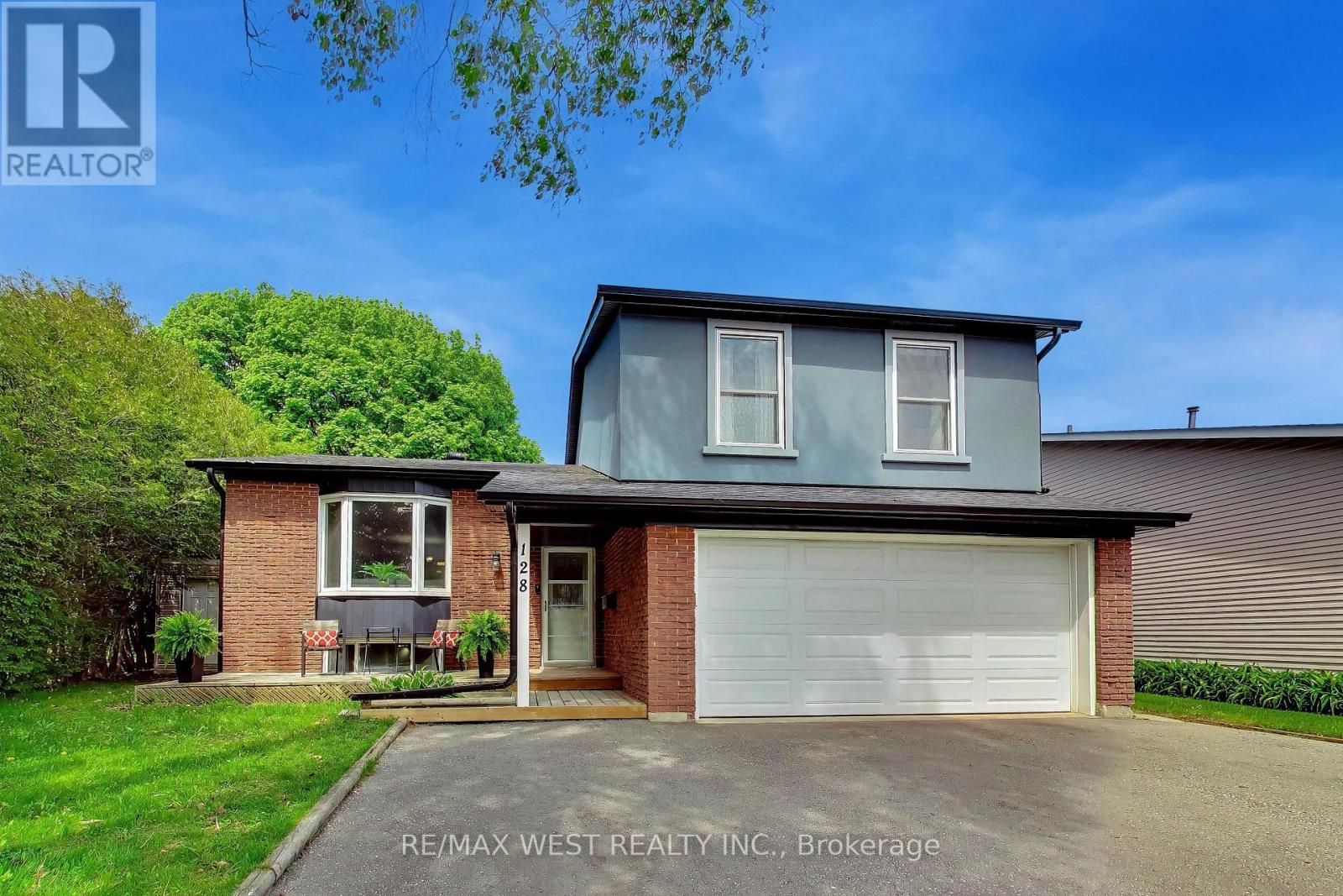 Detached at 128 ROSER CRESCENT, Clarington