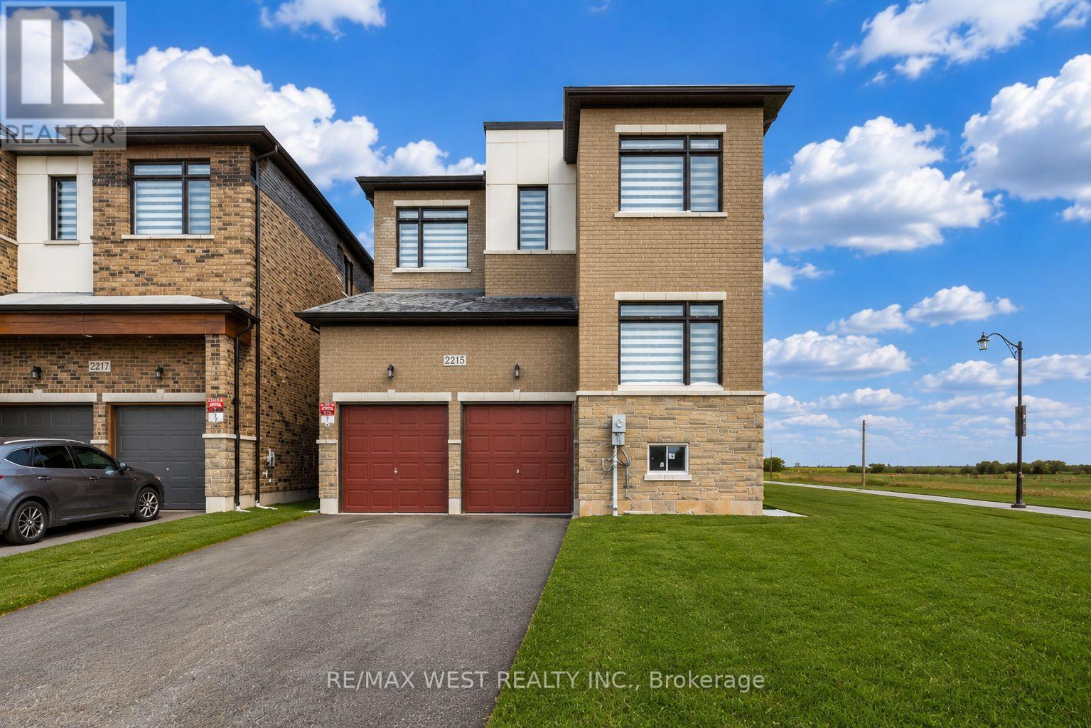 Detached at 2215 CRYSTAL DRIVE, Oshawa