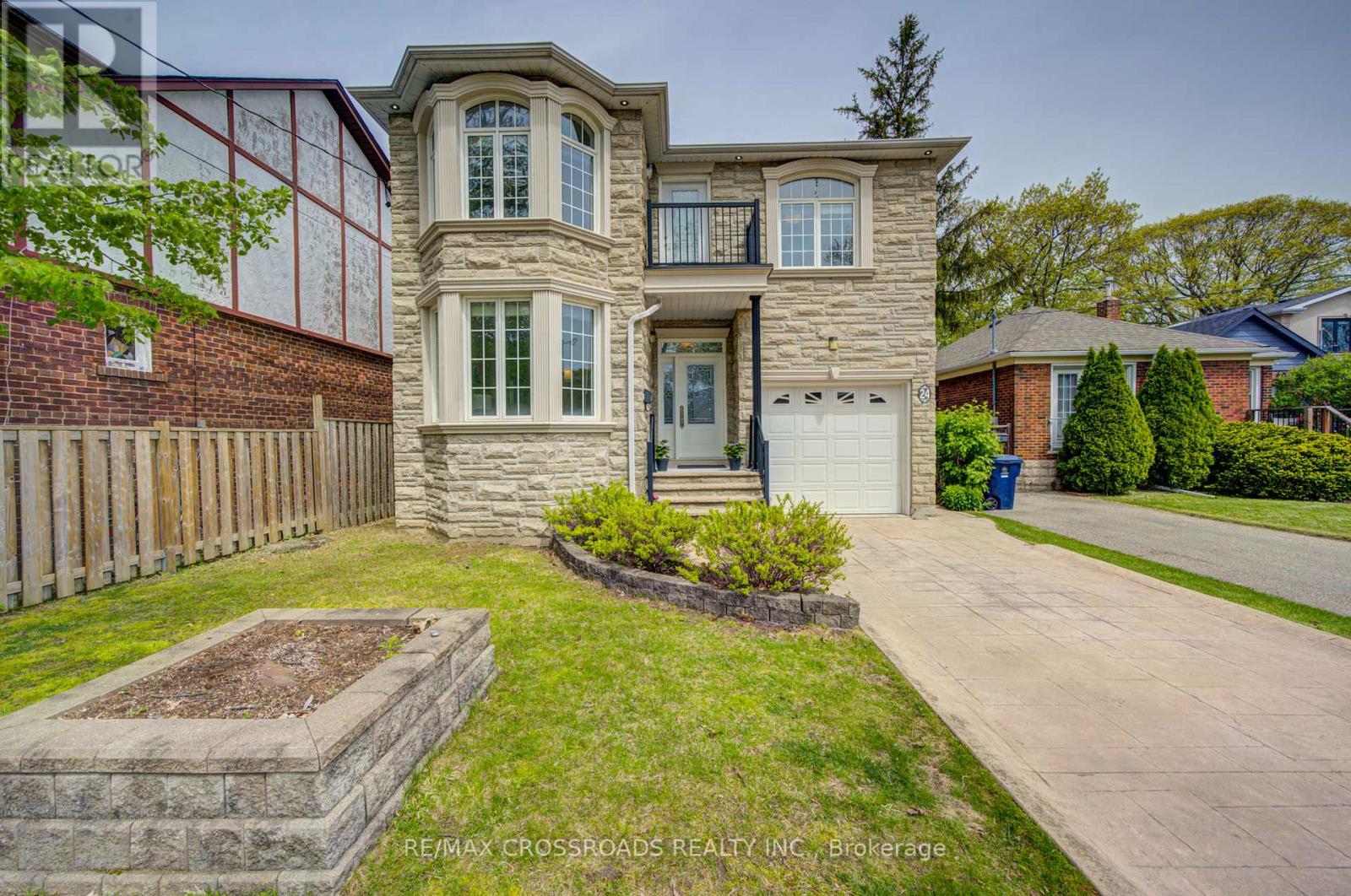 Detached at 24 LYNN ROAD, Toronto
