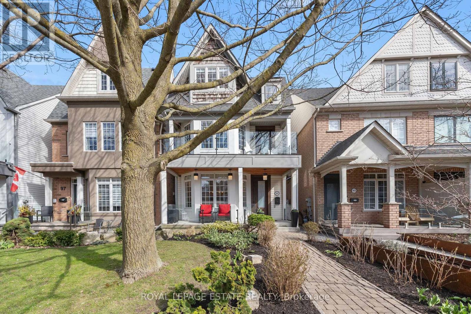 Detached at 95 BOARDWALK DRIVE, Toronto
