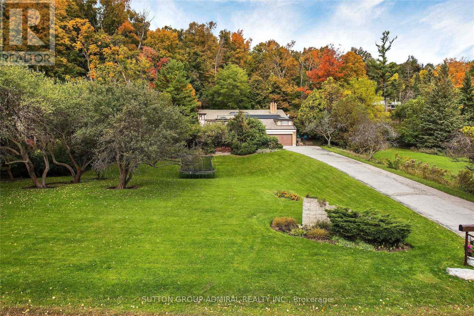 Detached at 37 MEADOWCLIFFE DRIVE, Toronto