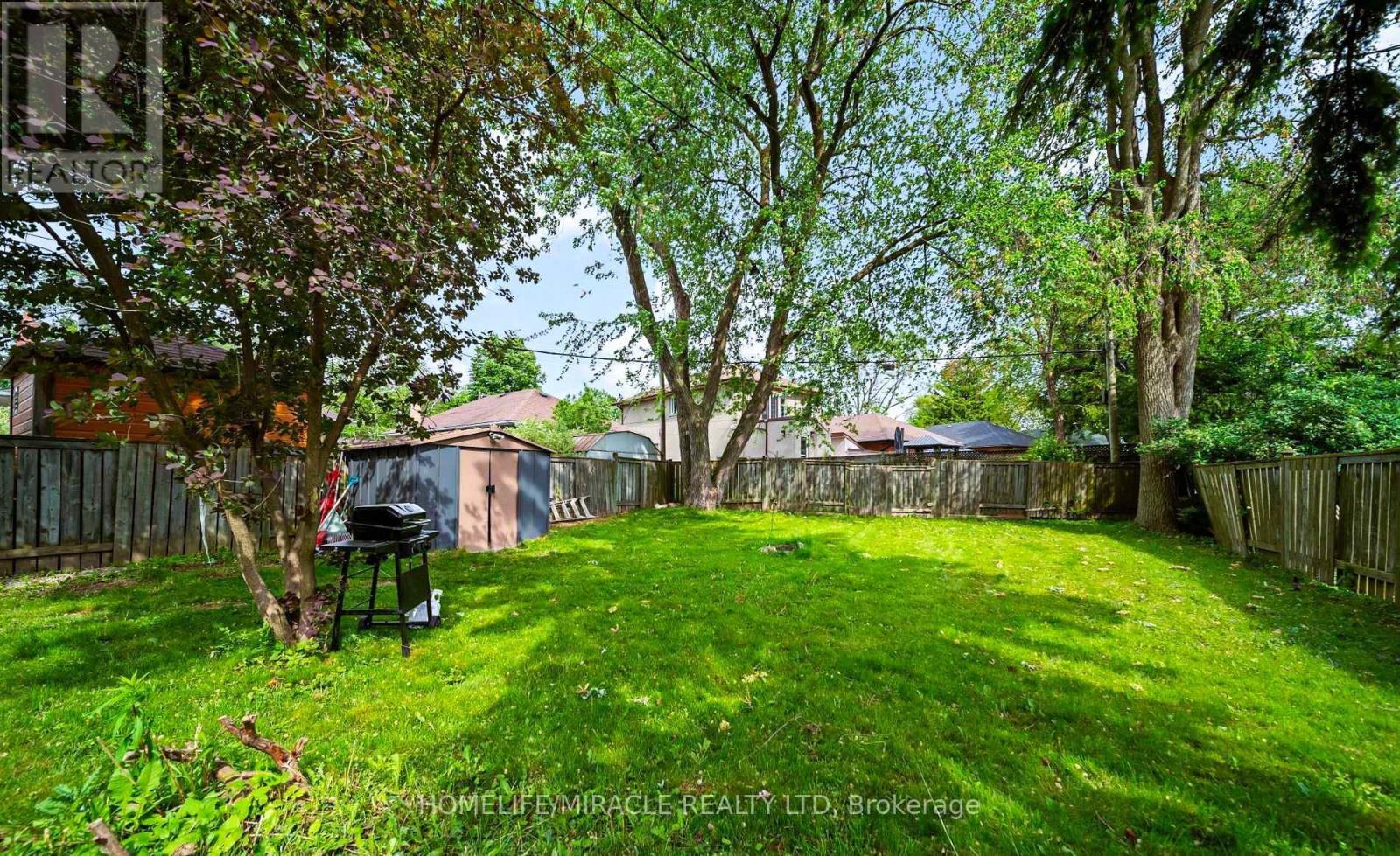 Detached at BSMT -1 - 259 TOWER DRIVE, Toronto