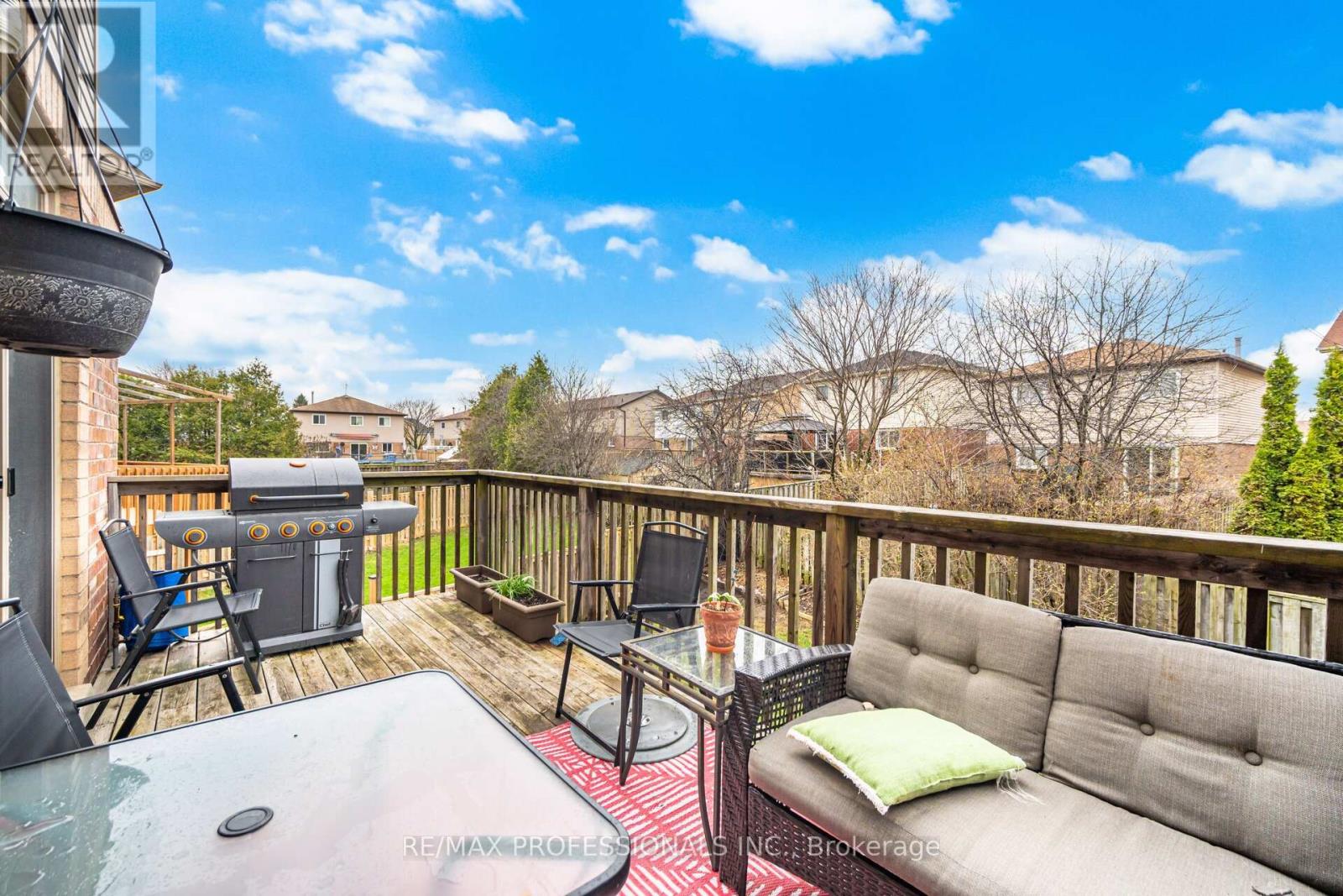 Semi-Detached/Link at 45 HORTON STREET, Ajax