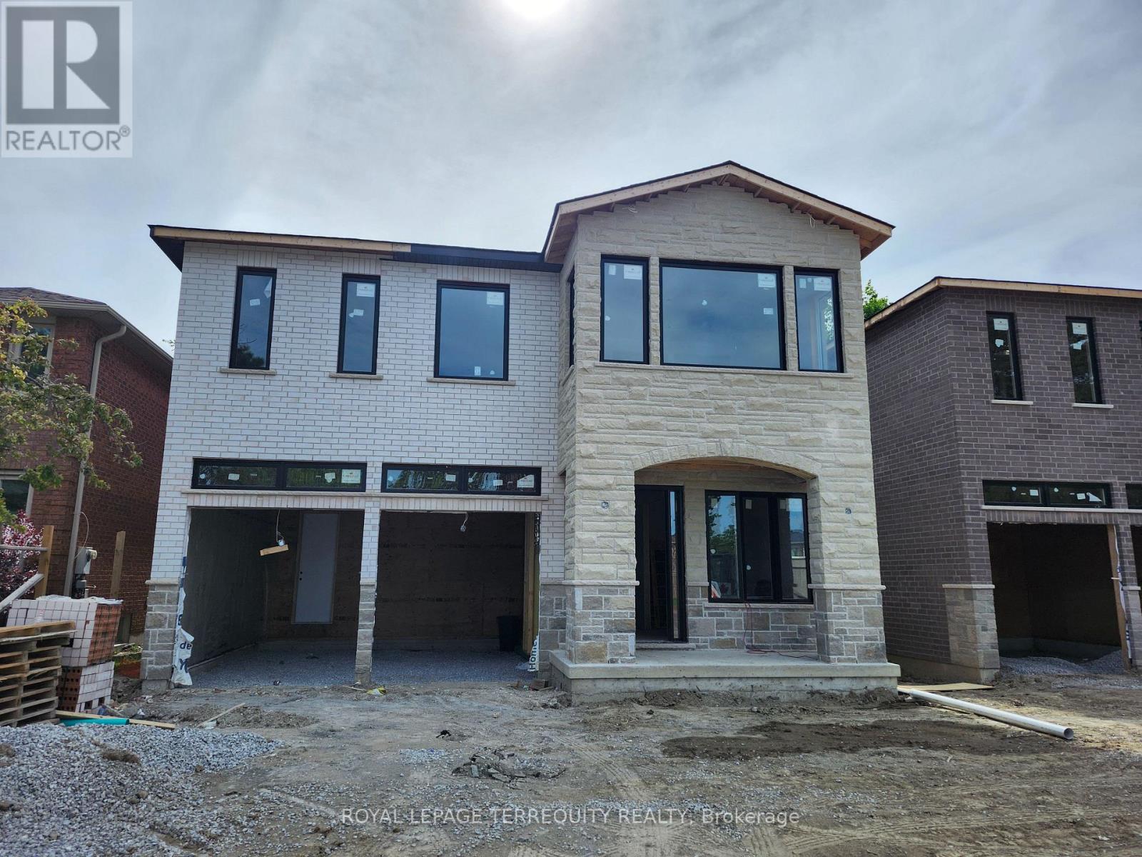 Detached at 3370 BRIMLEY ROAD, Toronto (Milliken)