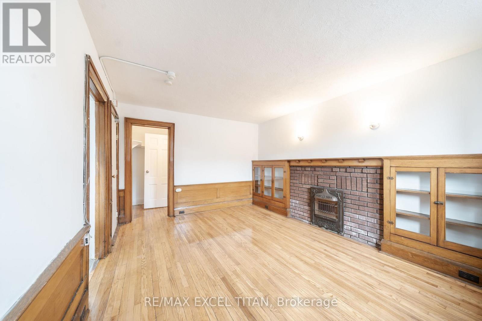 Apartment at 65 - 12 KINGSTON ROAD, Toronto