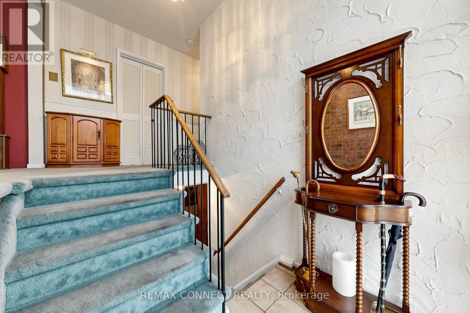 Detached at 22 WOODGROVE DRIVE, Toronto