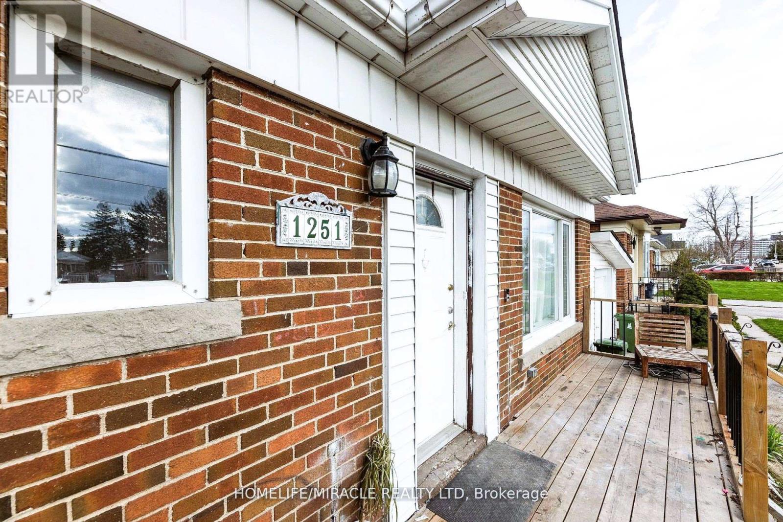 Detached at BSMT - 1251 WARDEN AVENUE, Toronto