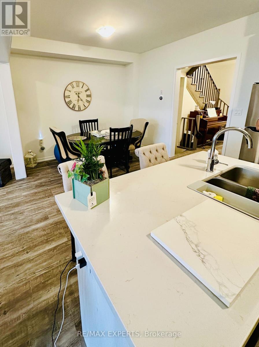 Townhouse at 1541 WHEATCROFT DRIVE, Oshawa