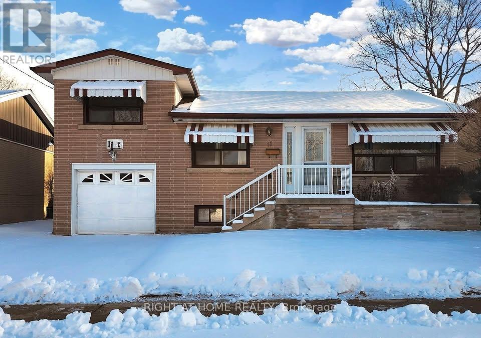 Detached at MAIN - 11 DALEHURST AVE AVENUE, Toronto