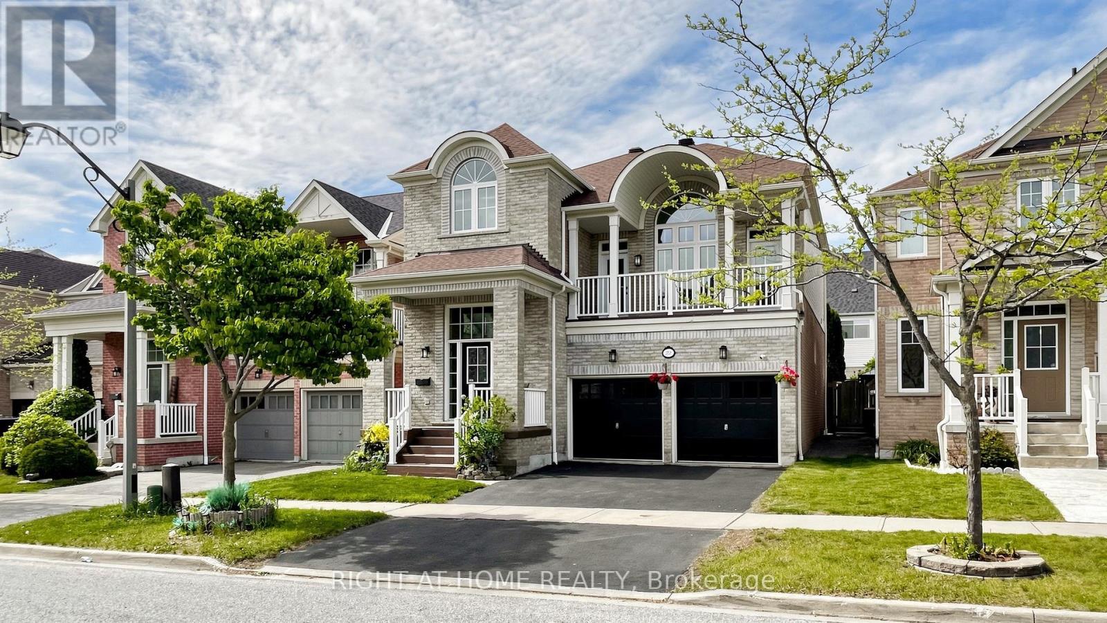 Detached at 22 BYRAM DOWNS STREET, Ajax