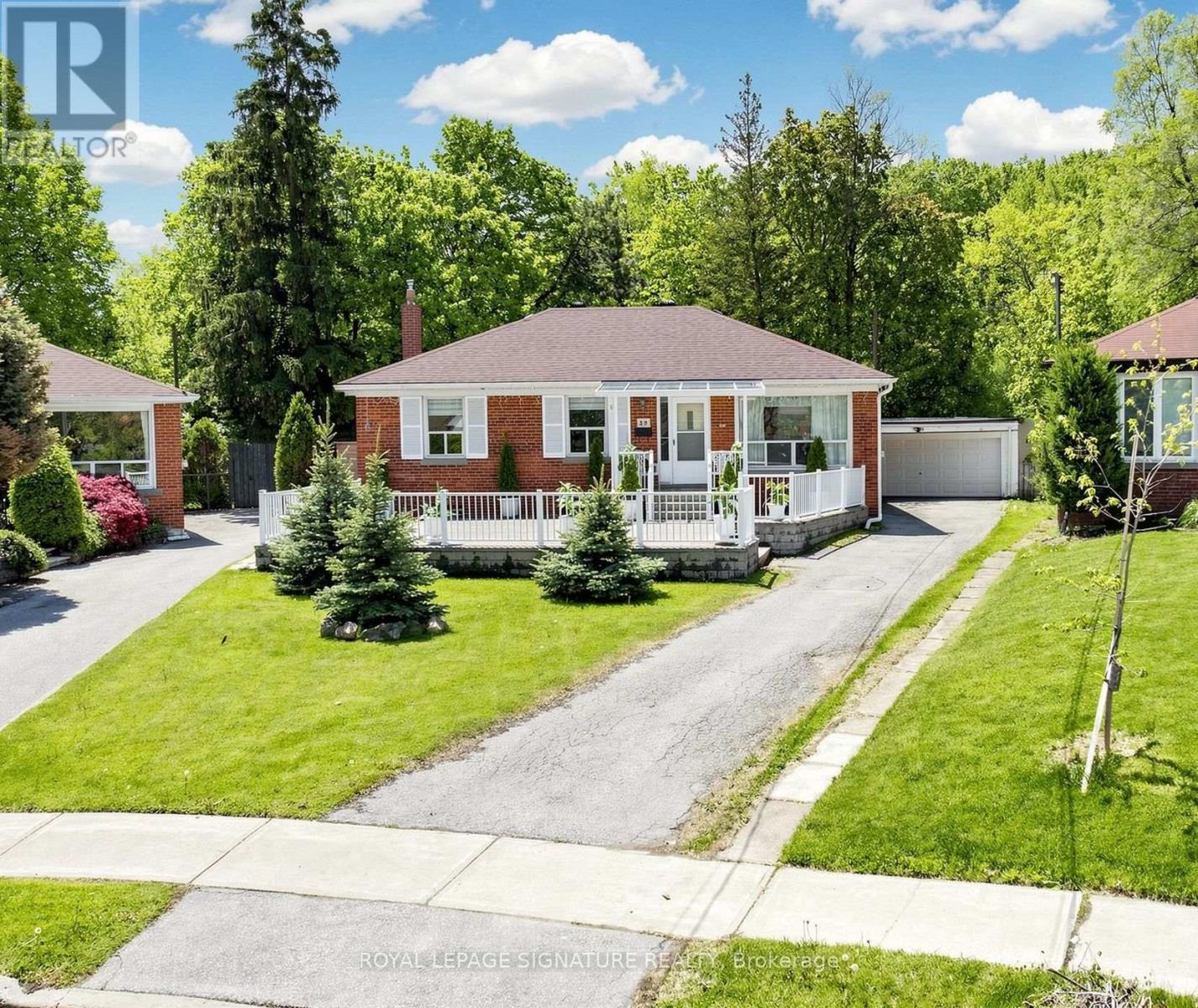 Detached at 38 LINGARDE DRIVE, Toronto