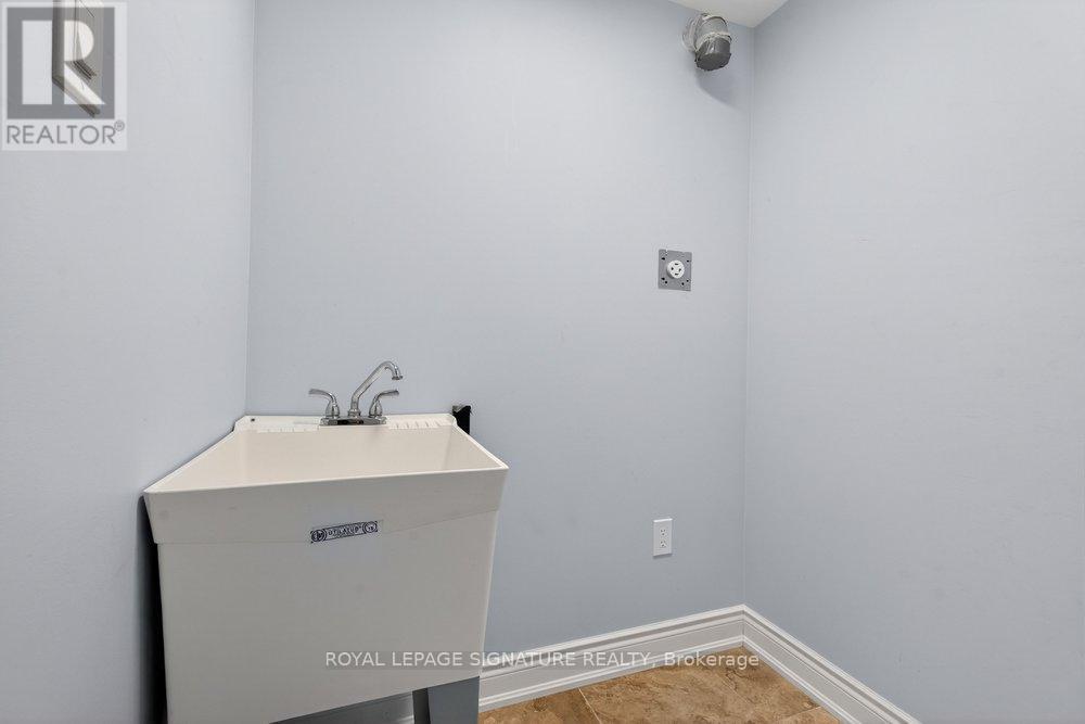 Detached at 61B BEXHILL AVENUE, Toronto