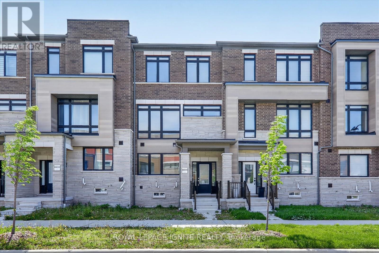 Townhouse at 516 DANKS RIDGE DRIVE, Ajax