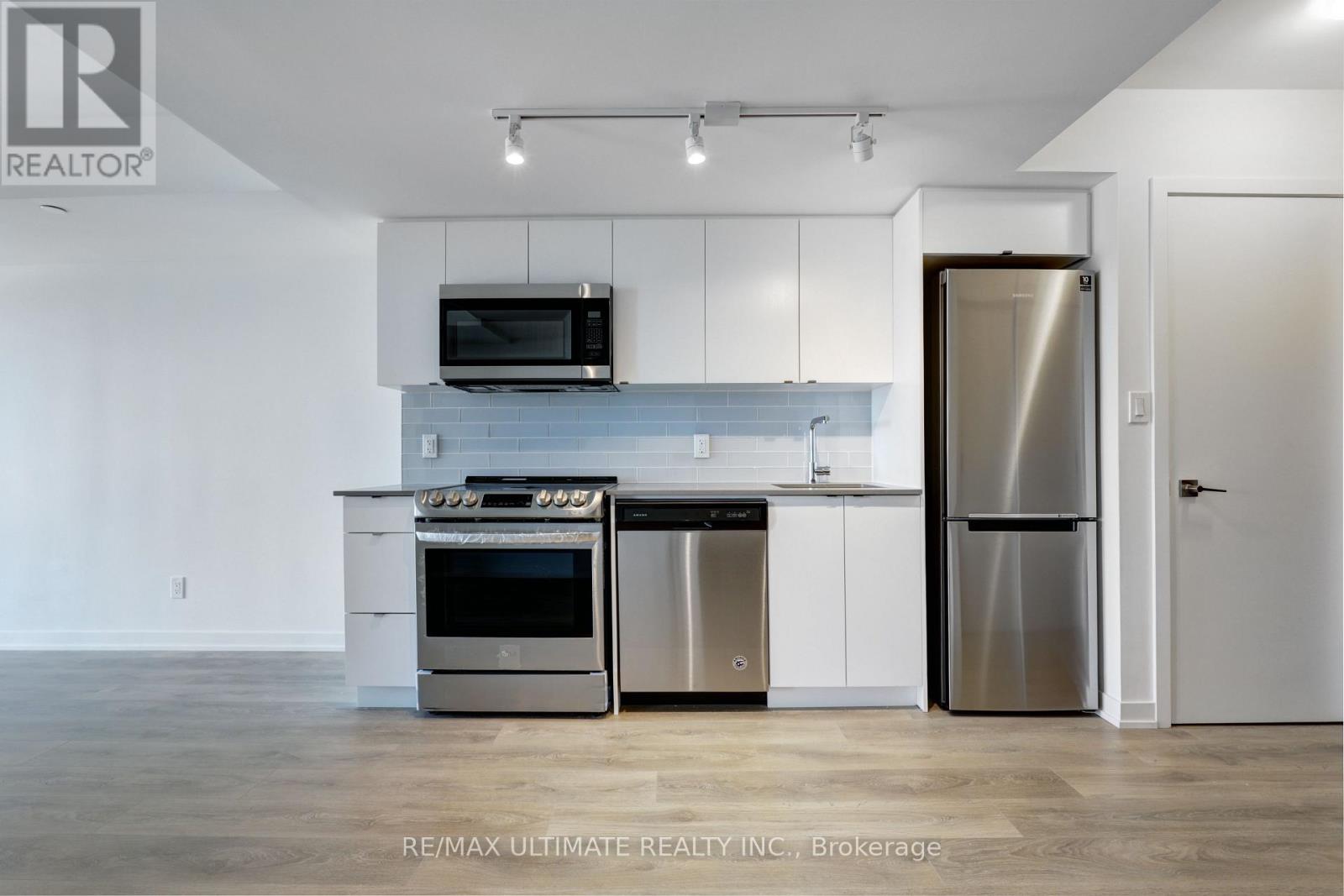 Apartment at 513 - 1401 O'CONNOR DRIVE, Toronto