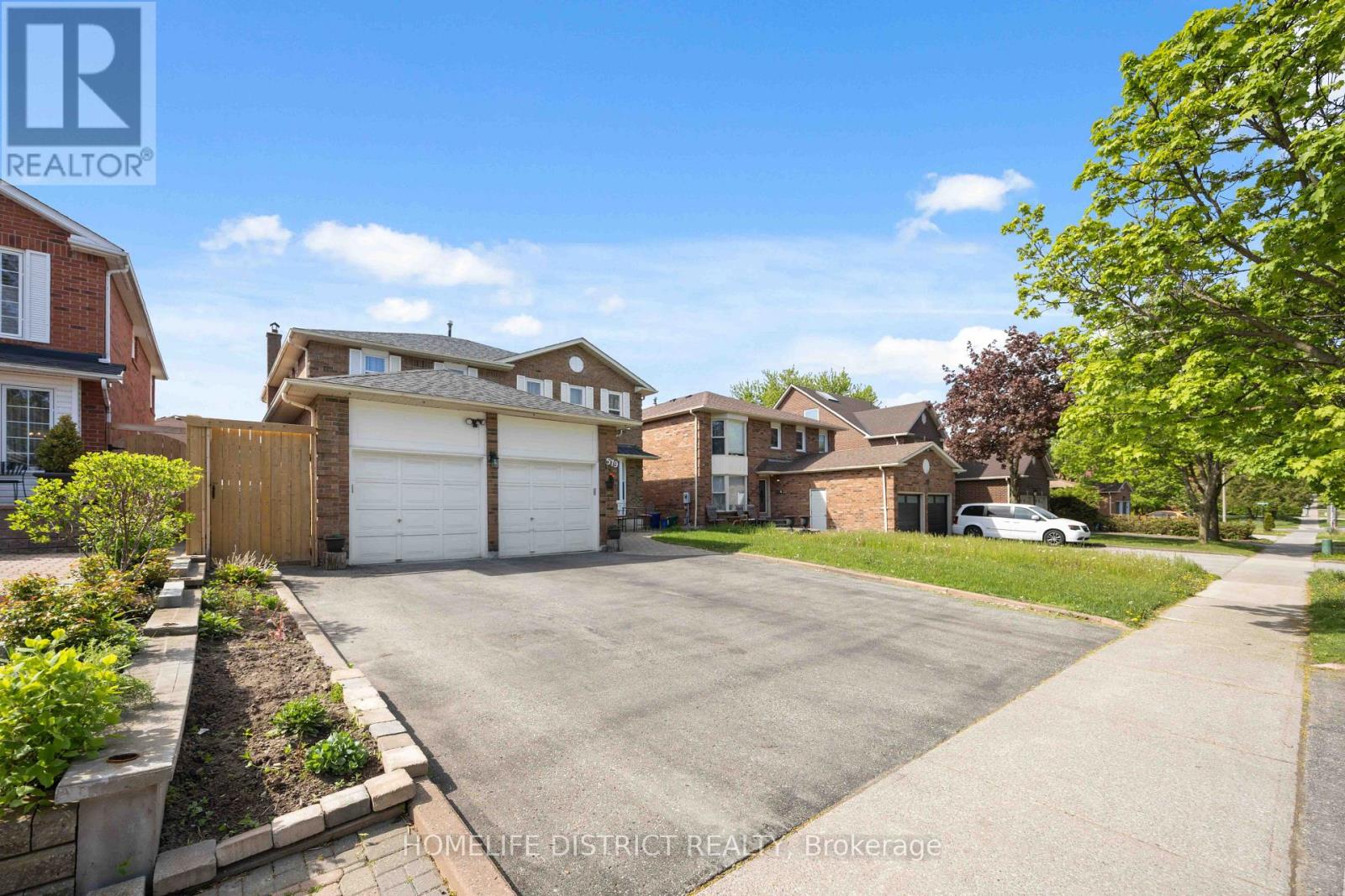 Detached at 579 SHEPPARD AVENUE, Pickering (Woodlands)