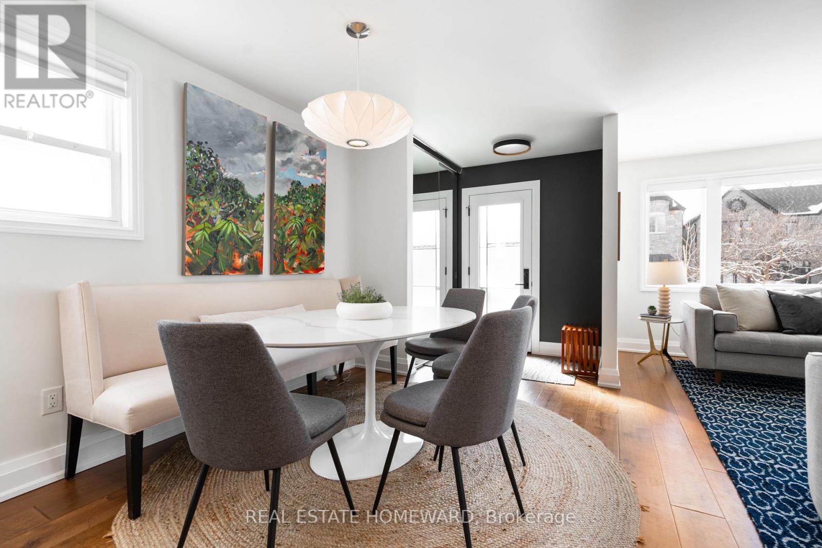 Detached at 27 FERNCROFT DRIVE, Toronto