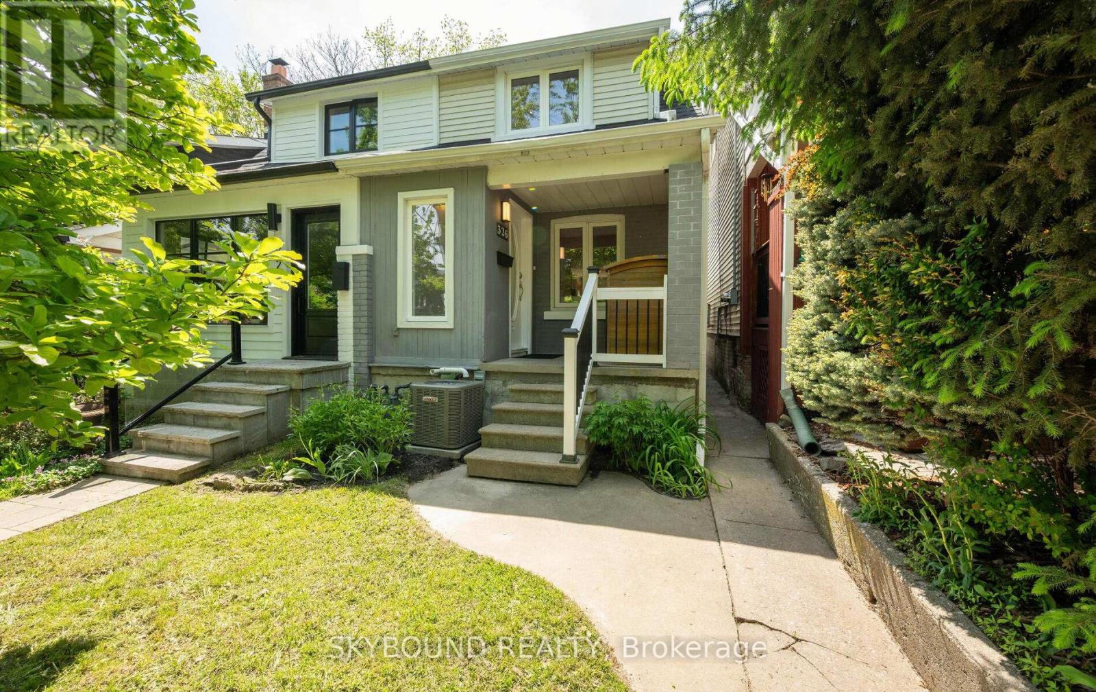 Semi-Detached/Link at 326 KENILWORTH AVENUE, Toronto (The Beaches)