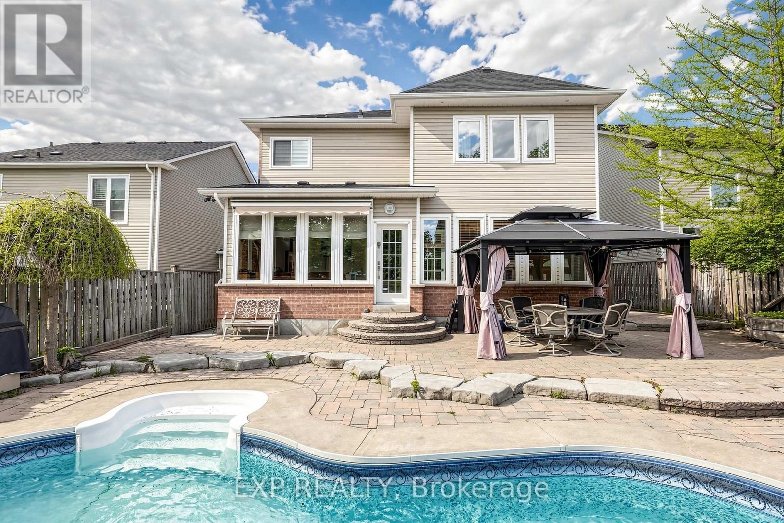 Detached at 74 DARIUS HARNS DRIVE, Whitby (Brooklin)