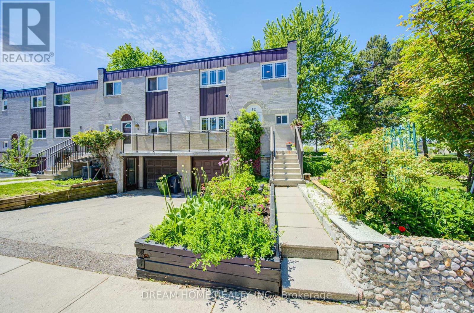 Townhouse at 12 BONIS AVENUE, Toronto (Tam O'Shanter-Sullivan)