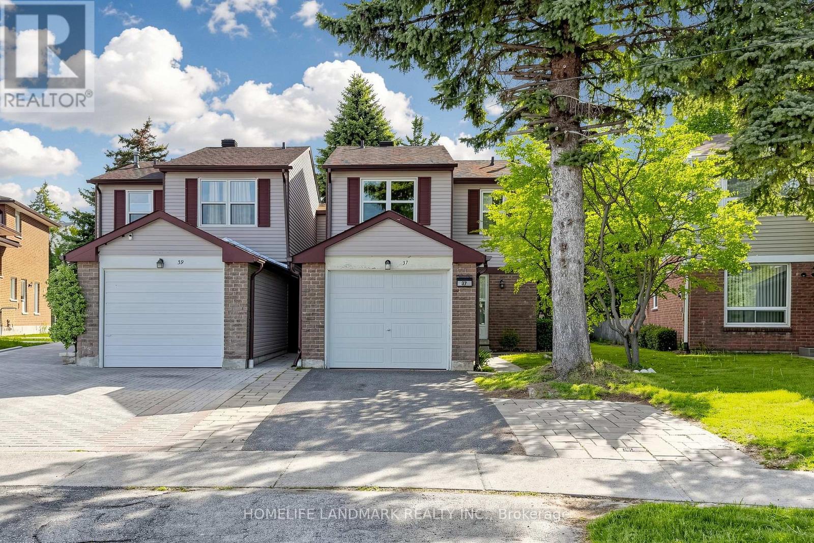Detached at 37 TREETOPS COURT, Toronto (Milliken)