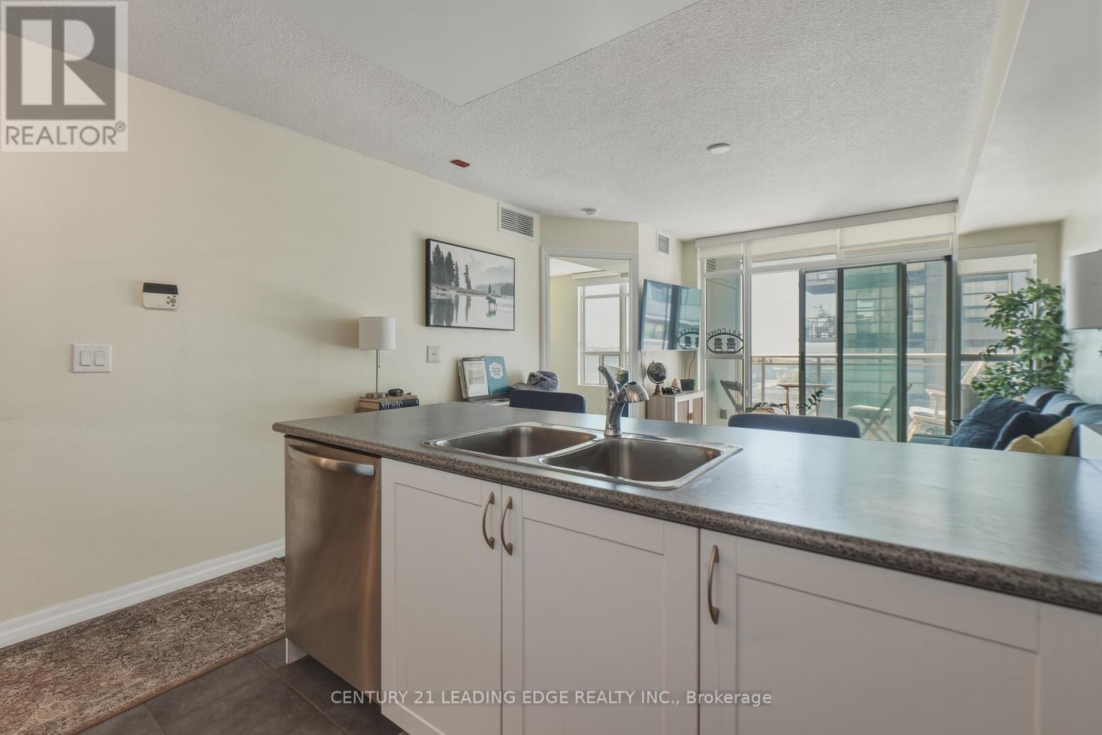 Apartment at 902 - 1600 CHARLES STREET, Whitby