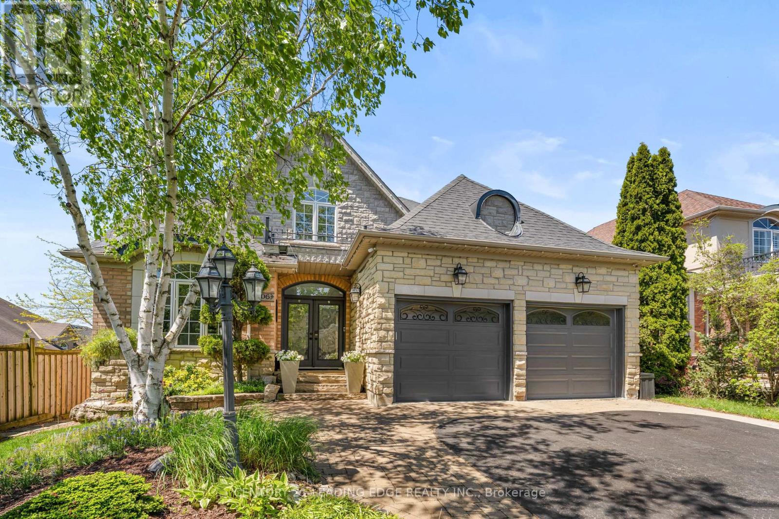 Detached at 106 MACKEY DRIVE, Whitby (Lynde Creek)