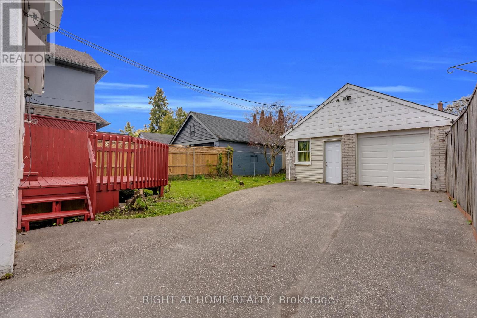 Detached at 6 VANBRUGH AVENUE, Toronto