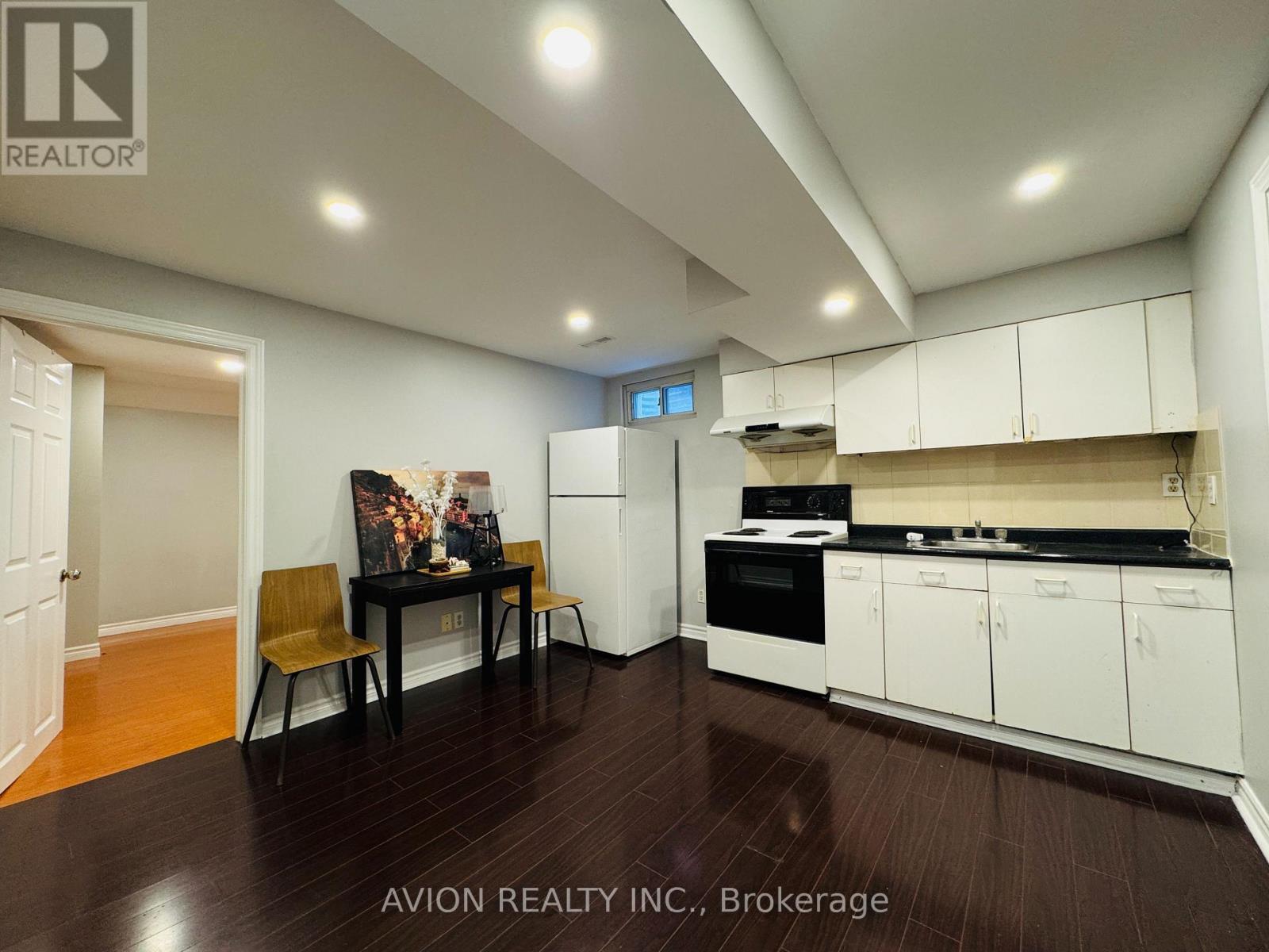 Detached at BASEMENT - 15 SAINTSBURY SQUARE, Toronto (Milliken)
