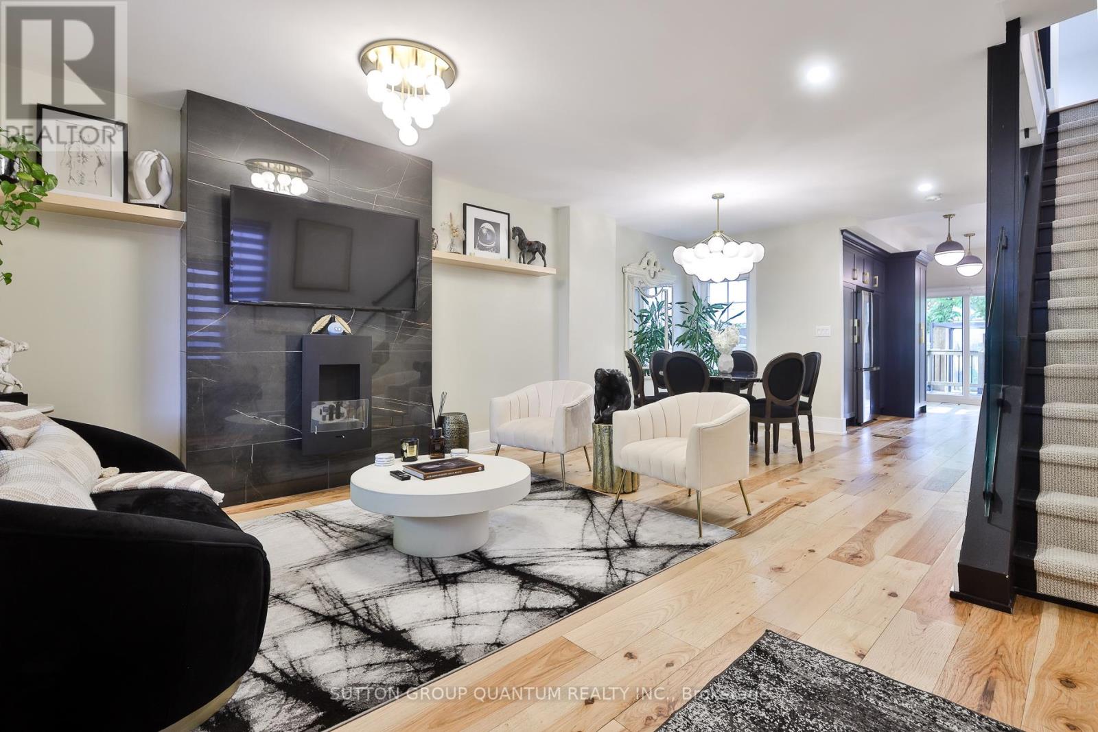 Townhouse at 268 ASHDALE AVENUE, Toronto