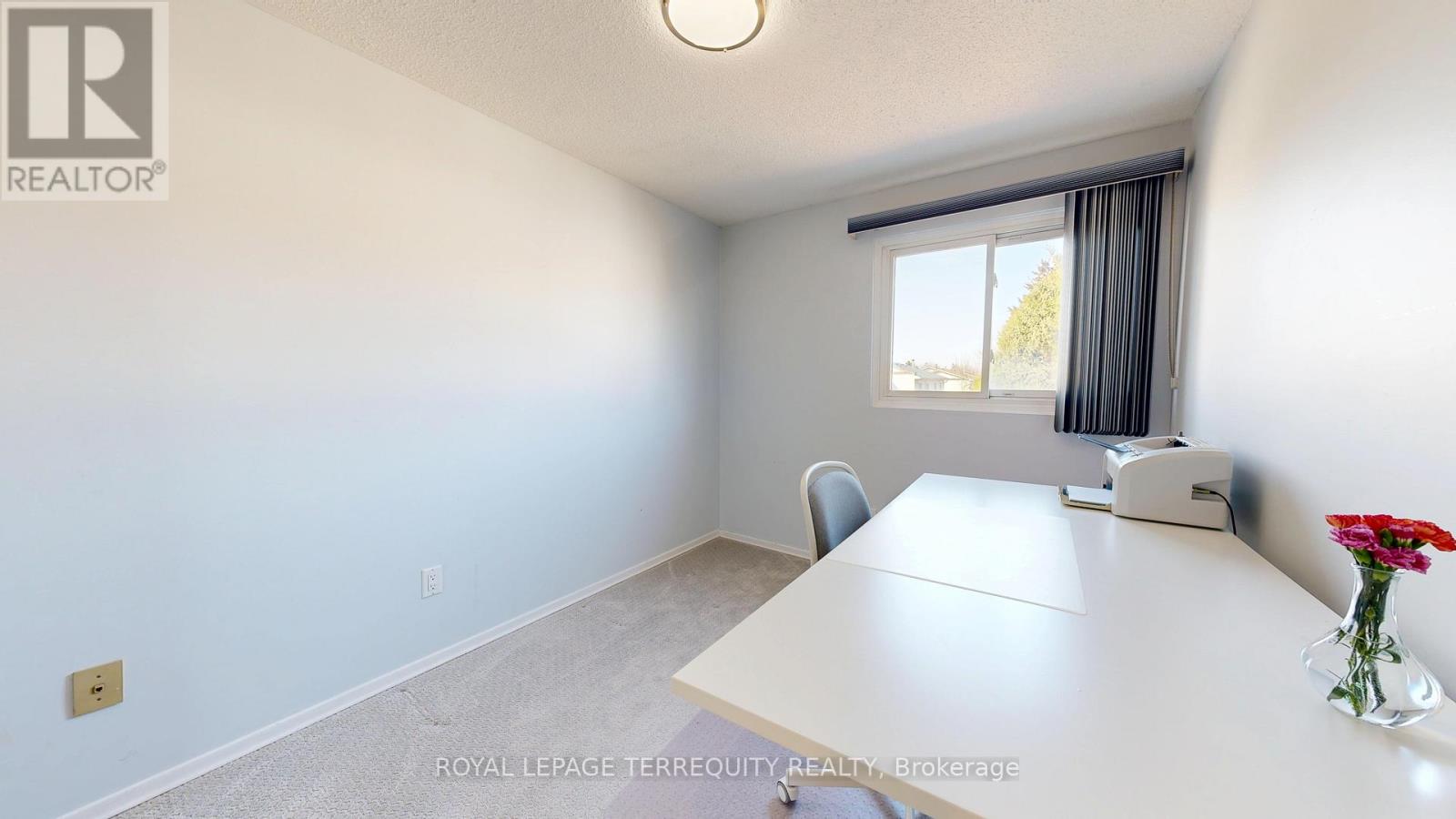 Townhouse at 68 PHALEN CRESCENT, Toronto