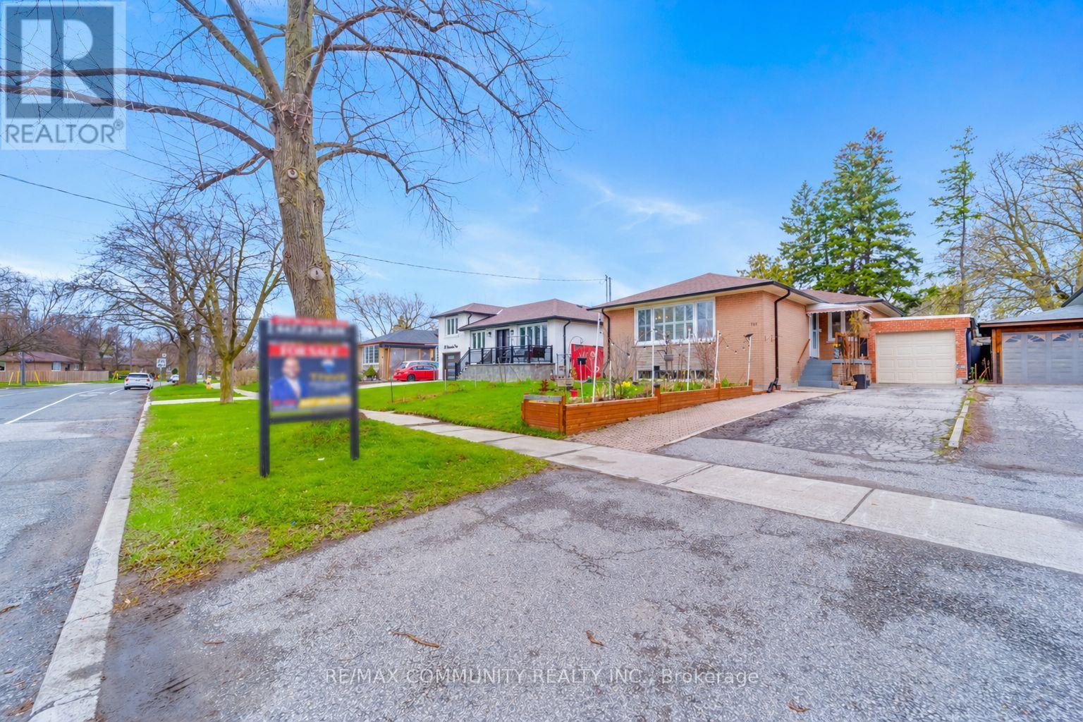 Detached at 118 BRIMORTON DRIVE, Toronto (Bendale)