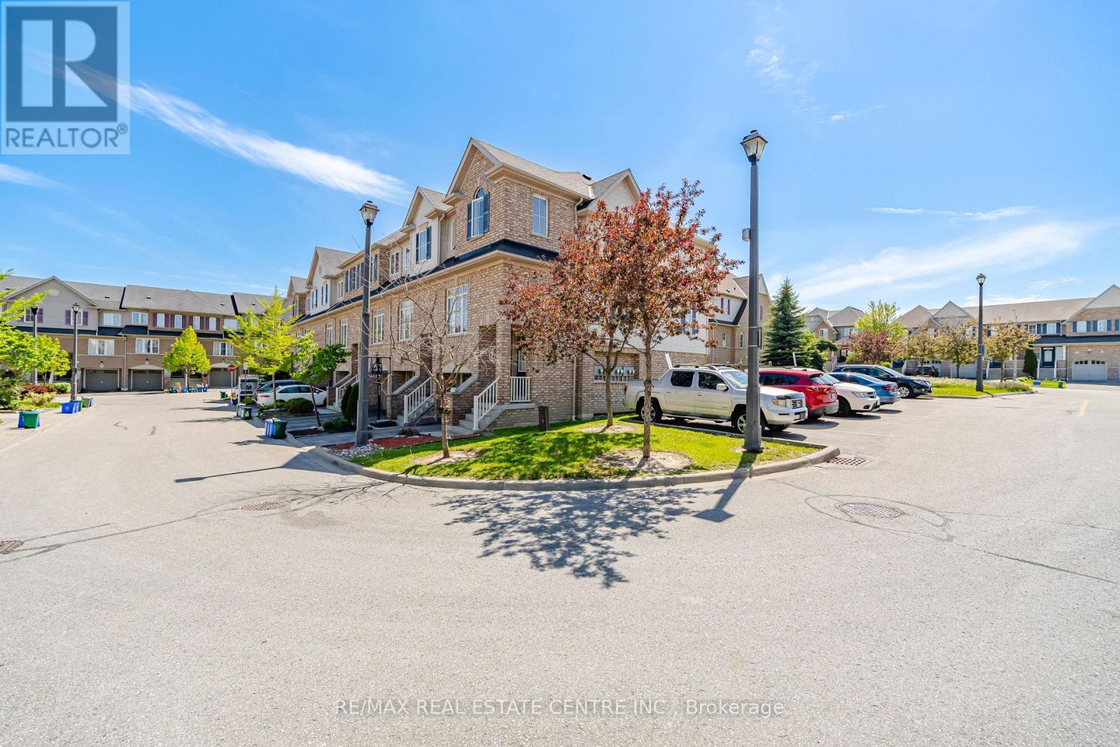 Townhouse at 47 MARTINWORTH LANE, Ajax