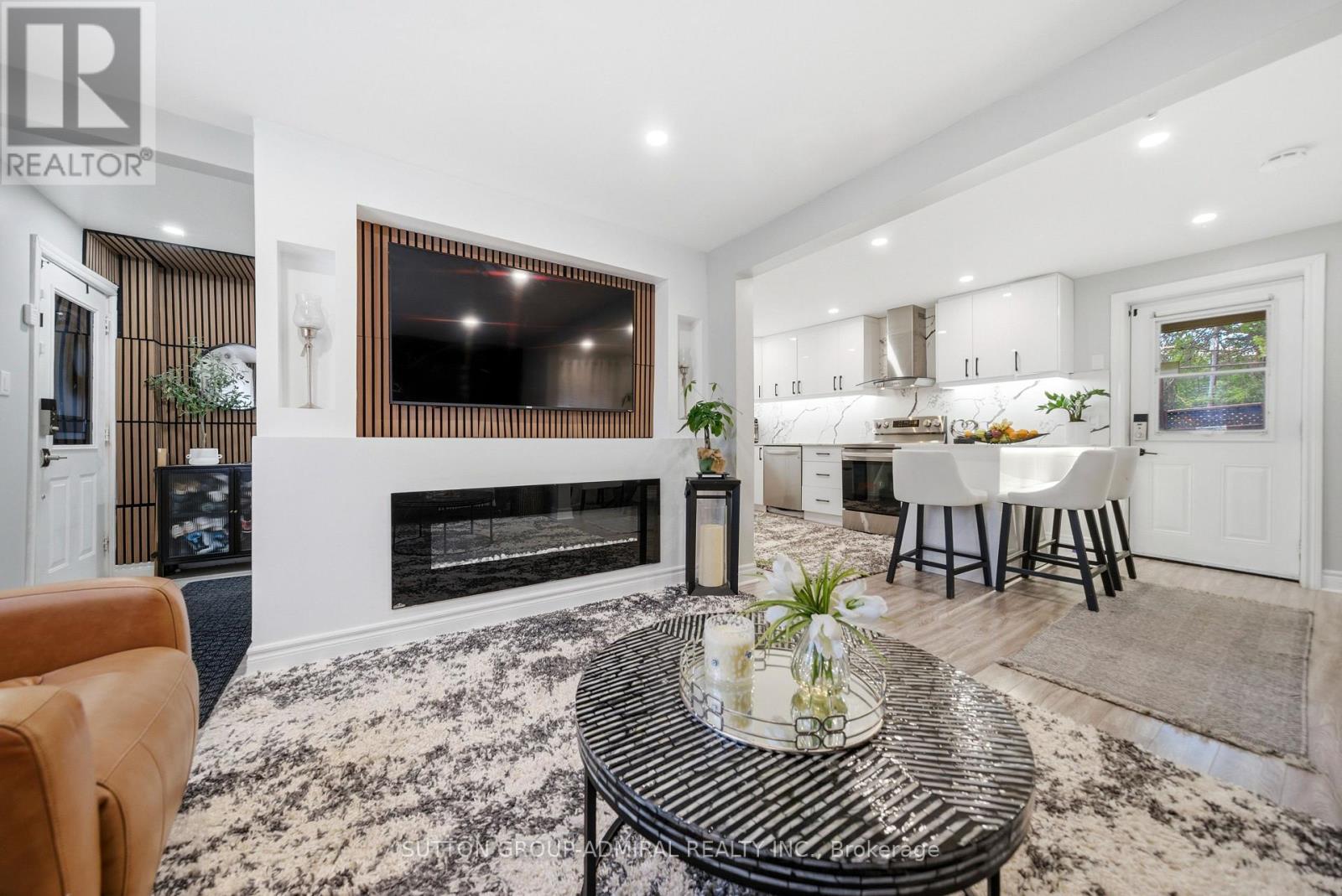 Detached at 20 BROCK STREET E, Oshawa (O'Neill)