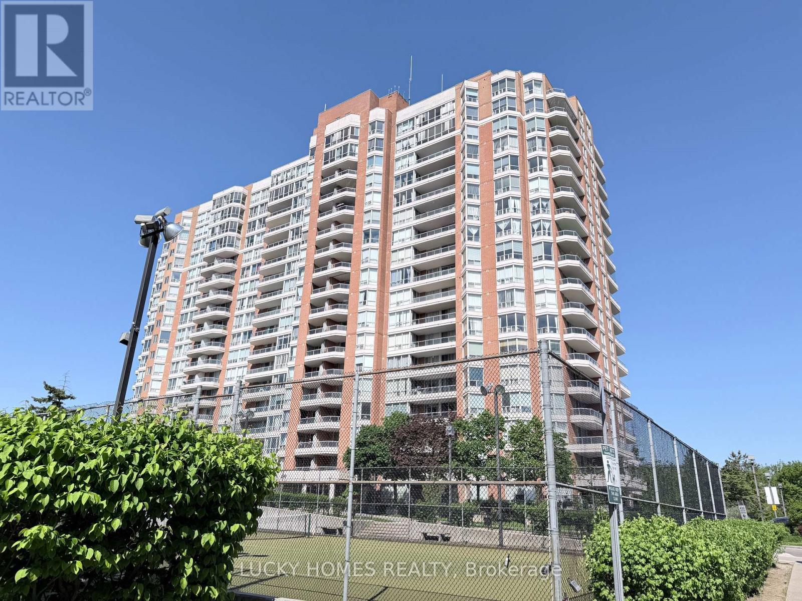 Apartment at 915 - 430 MCLEVIN AVENUE, Toronto