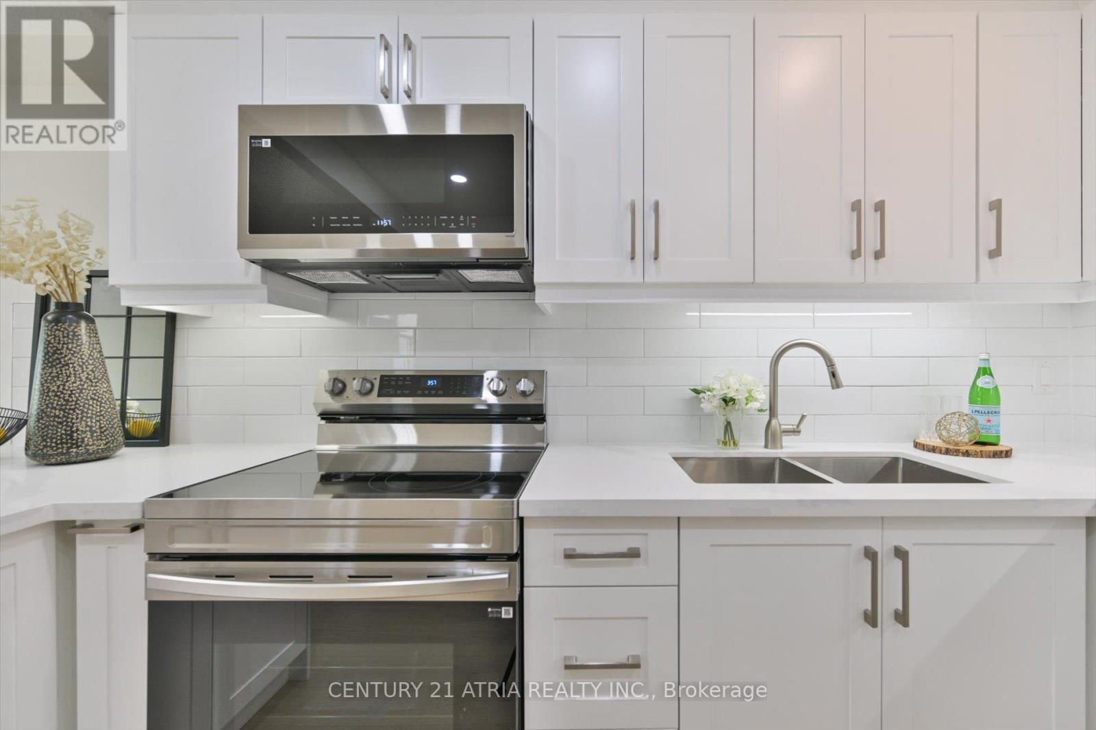 Apartment at 207 - 4101 SHEPPARD AVENUE E, Toronto