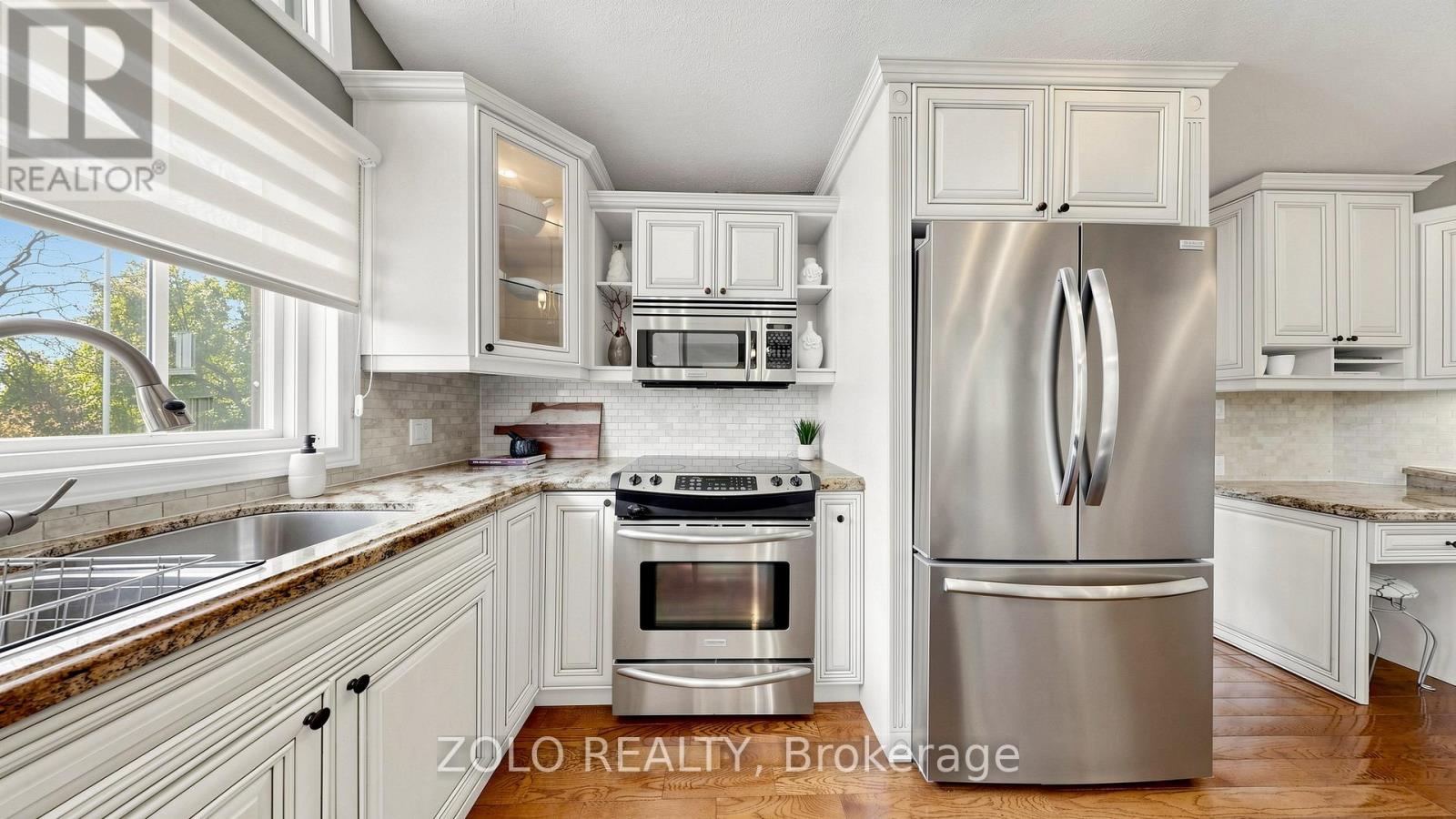 Detached at 41 MEADOWCLIFFE DRIVE, Toronto