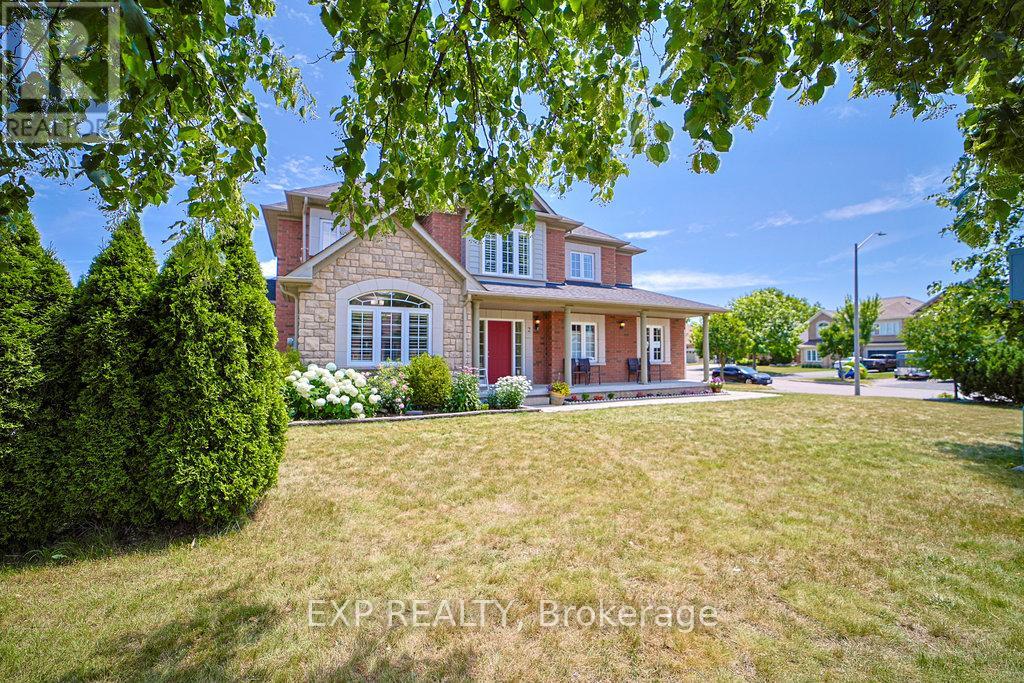 Detached at 2 CARLSON PLACE, Clarington (Bowmanville)