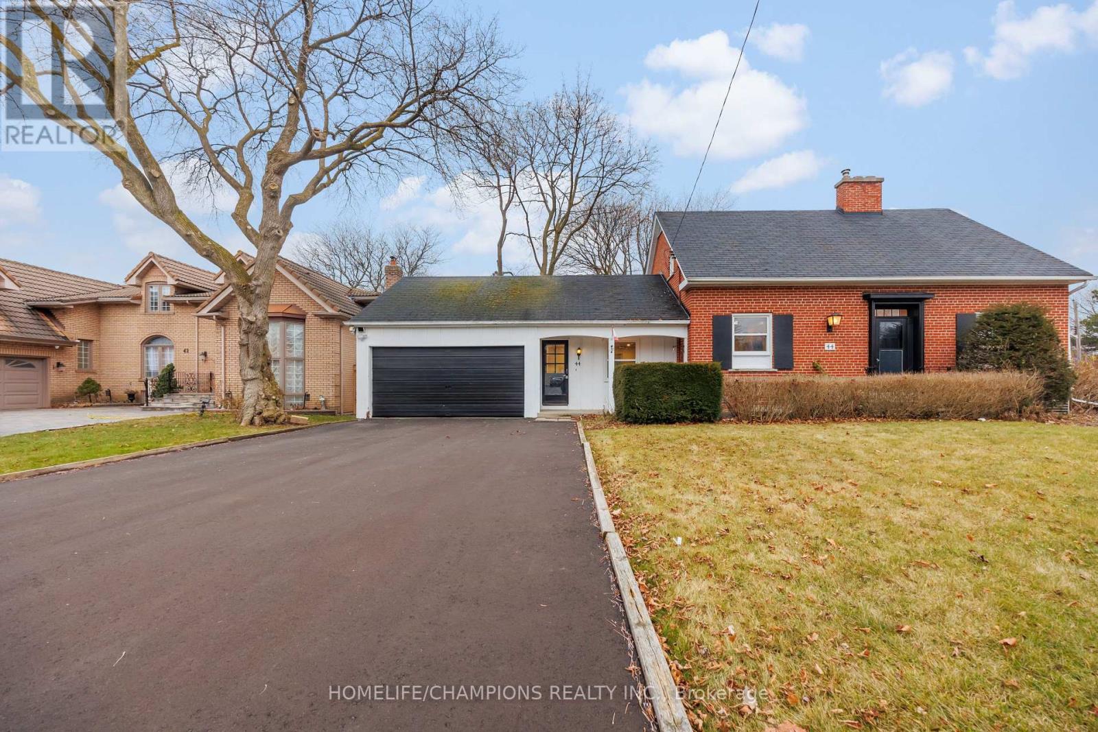 Detached at 44 MARYDON CRESCENT, Toronto