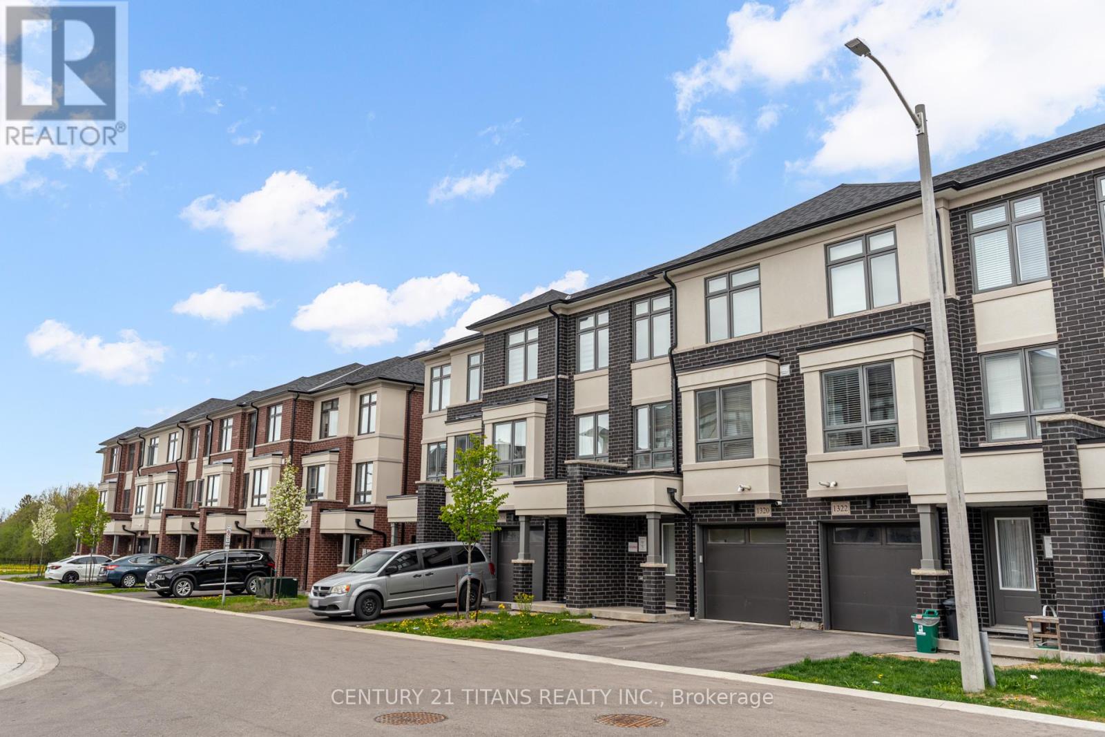 Townhouse at 1320 BRADENTON PATH, Oshawa (Eastdale)