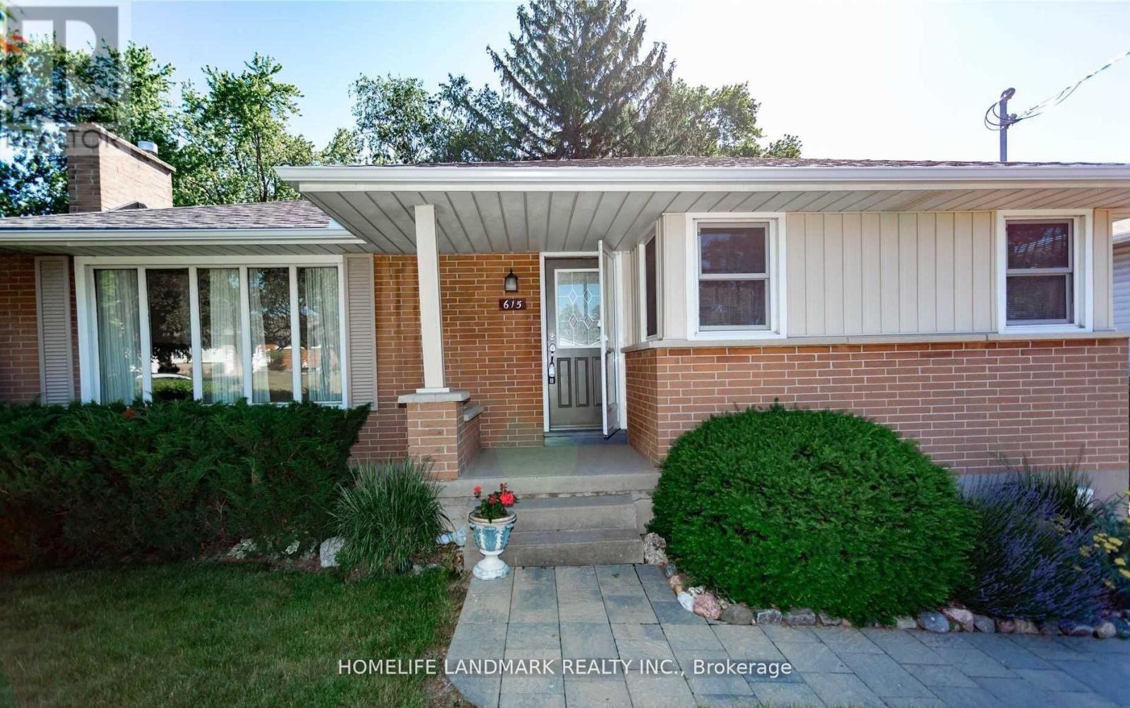 Detached at BASEMNT - 615 GIBBONS STREET, Oshawa (McLaughlin)