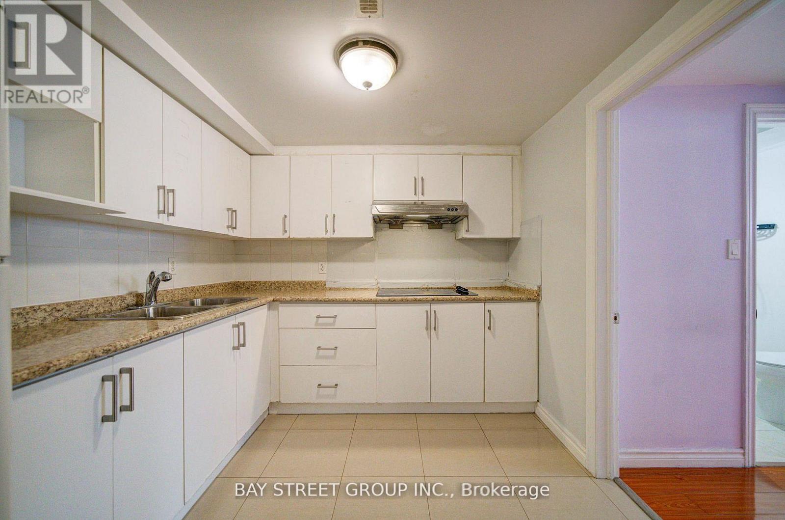 Detached at BSMT - 5 LOCKDARE STREET, Toronto