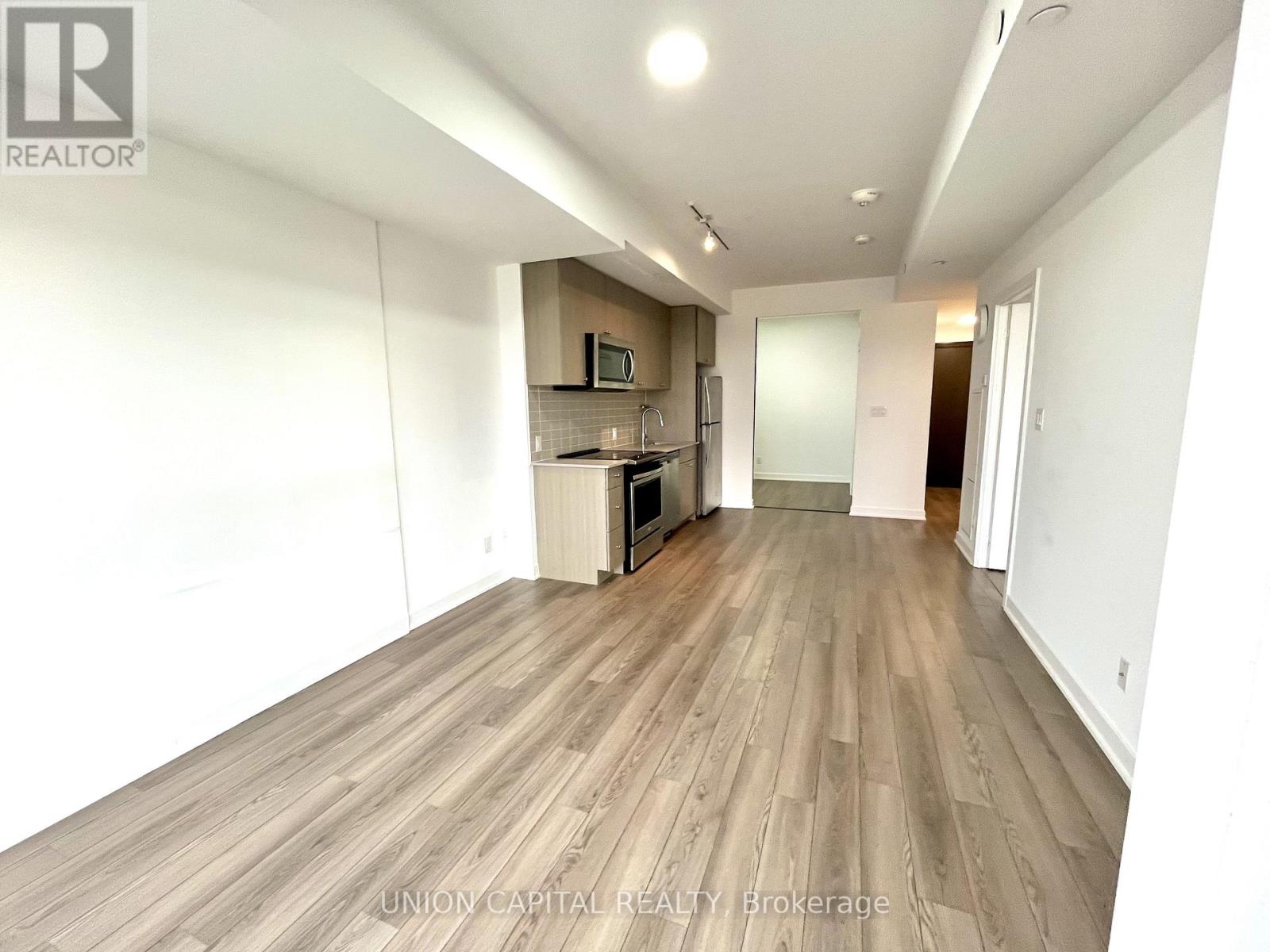 Apartment at 513 - 2799 KINGSTON ROAD, Toronto
