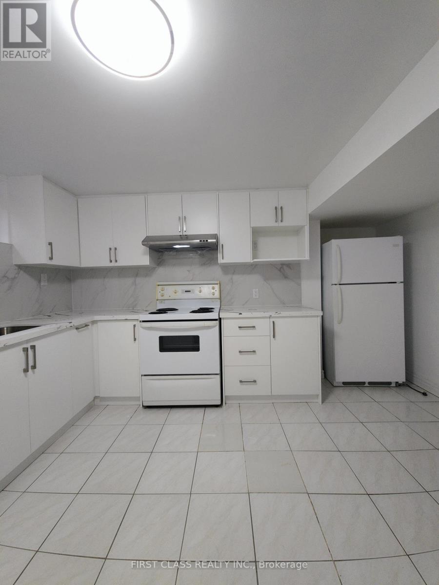 Detached at 27 MACKLINGATE COURT, Toronto (Agincourt North)