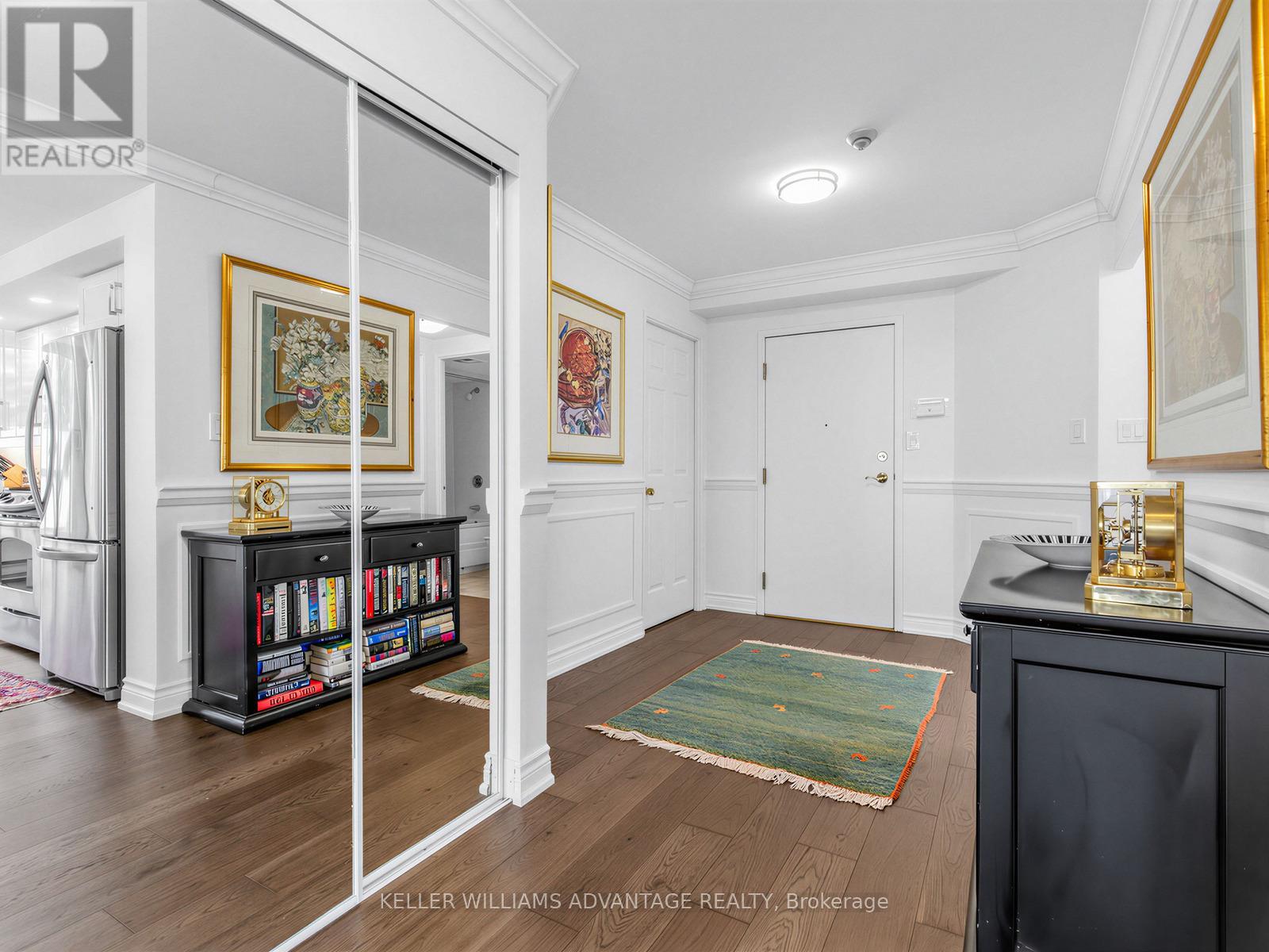 Apartment at 414 - 20 GUILDWOOD PARKWAY, Toronto
