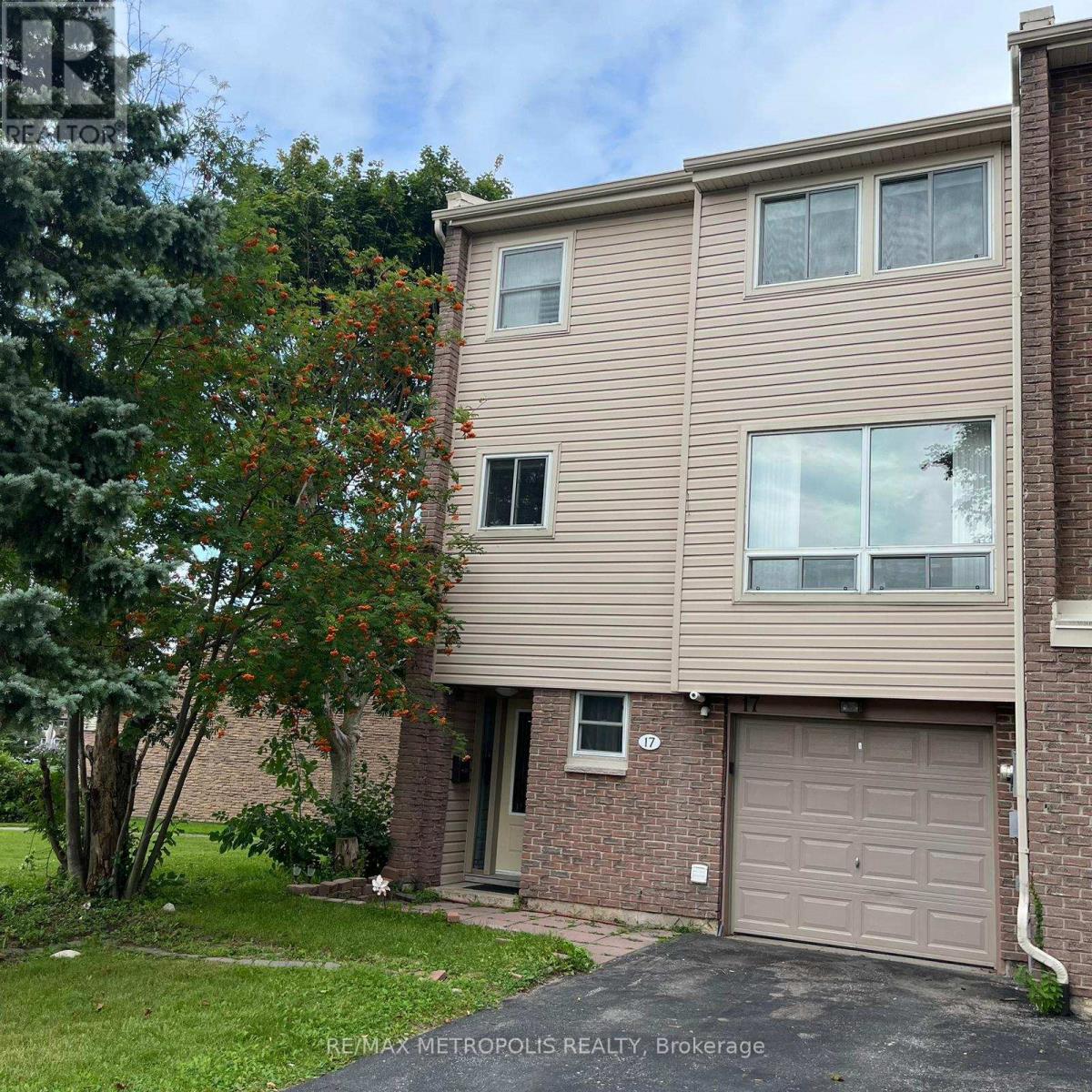 Townhouse at 1 - 17 CLOVER RIDGE DRIVE W, Ajax (South West)