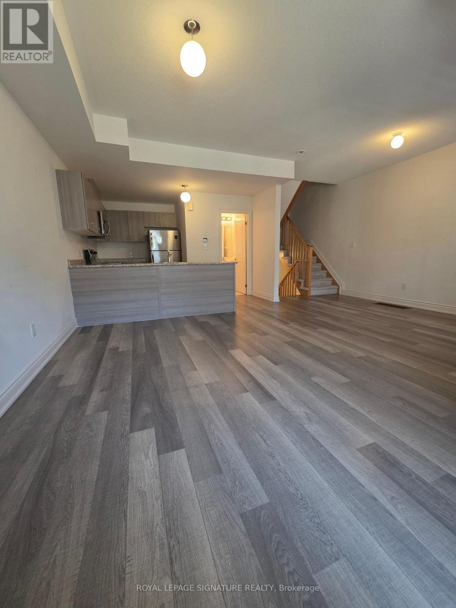 Townhouse at 27 - 2571 LADYFERN CROSSING, Pickering