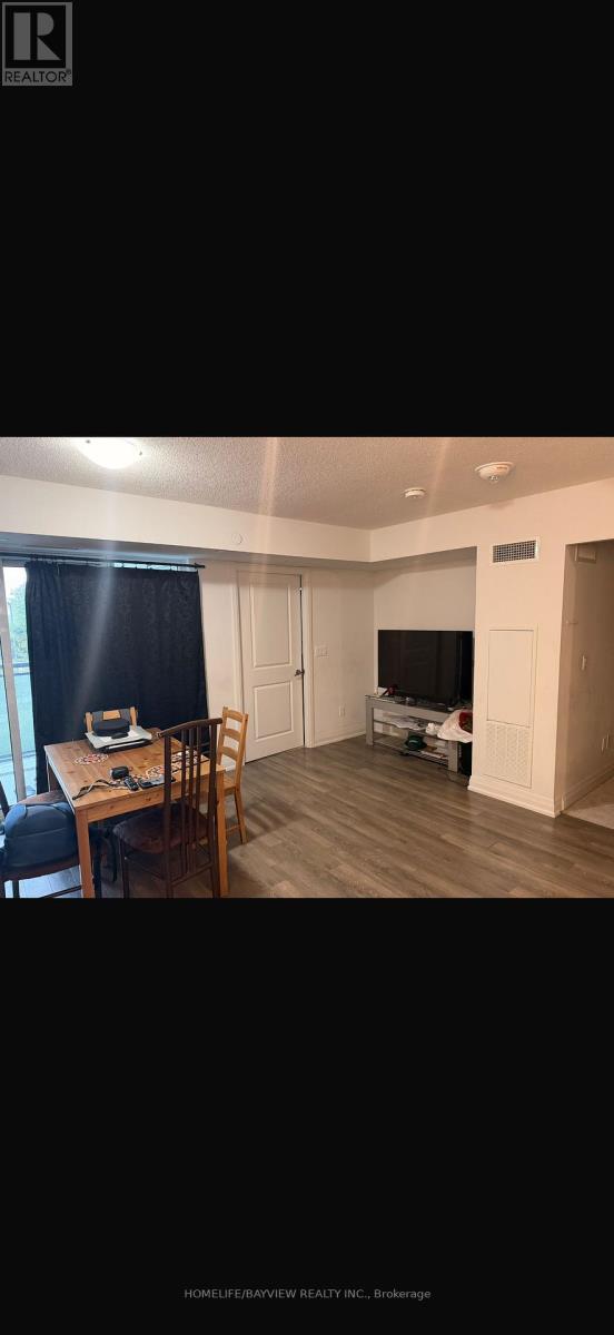 Apartment at 221 - 20 MEADOWGLEN PLACE, Toronto