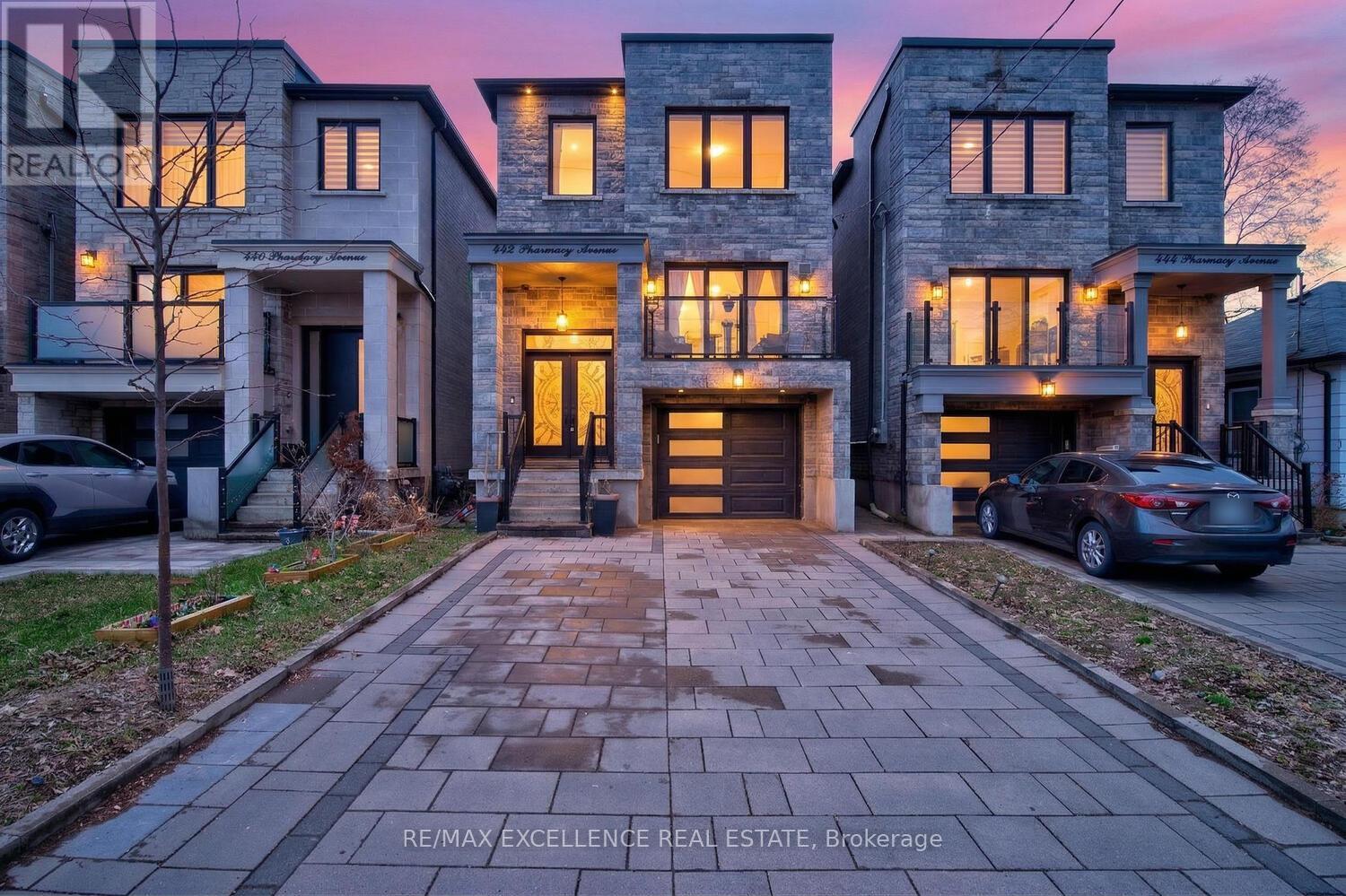 Detached at 442 PHARMACY AVENUE S, Toronto