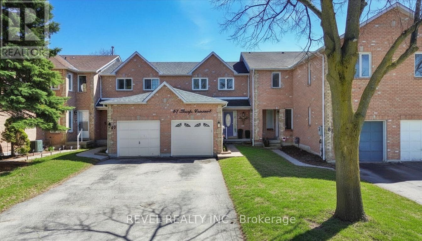 Townhouse at 87 THORP CRESCENT, Ajax (Central West)